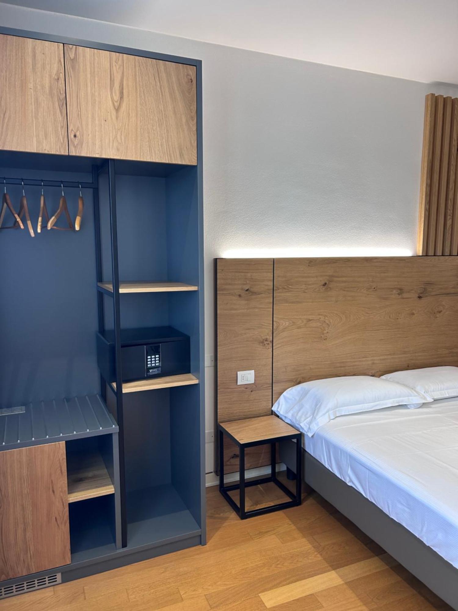Queen Suite Two Sofa Beds Two Terraces Private Pool Non-Smoking,1661111846:JPEG