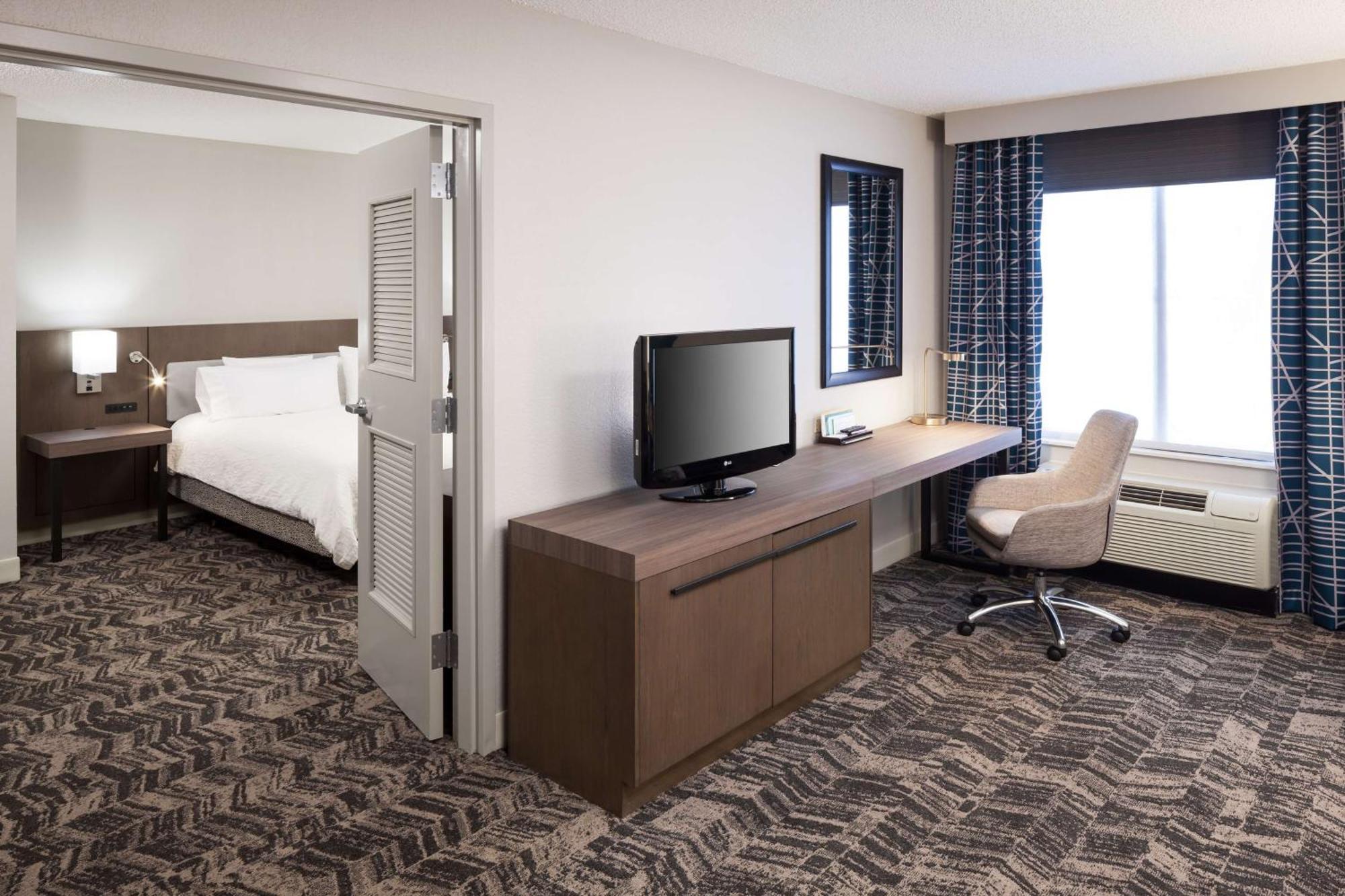 King Suite Whirlpool,1552114198:JPEG