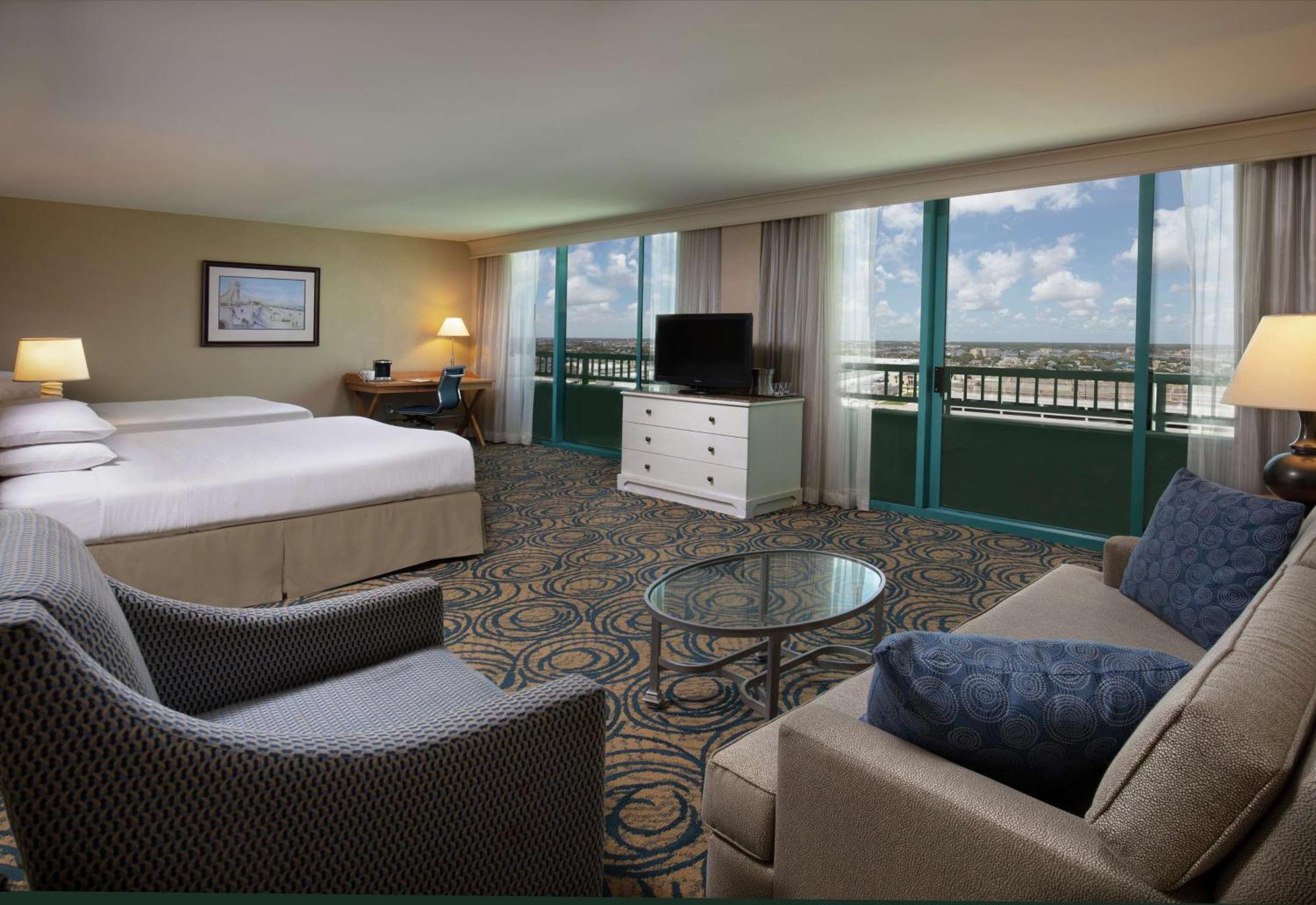 Queen Room with Sunset View,1552154461:JPEG