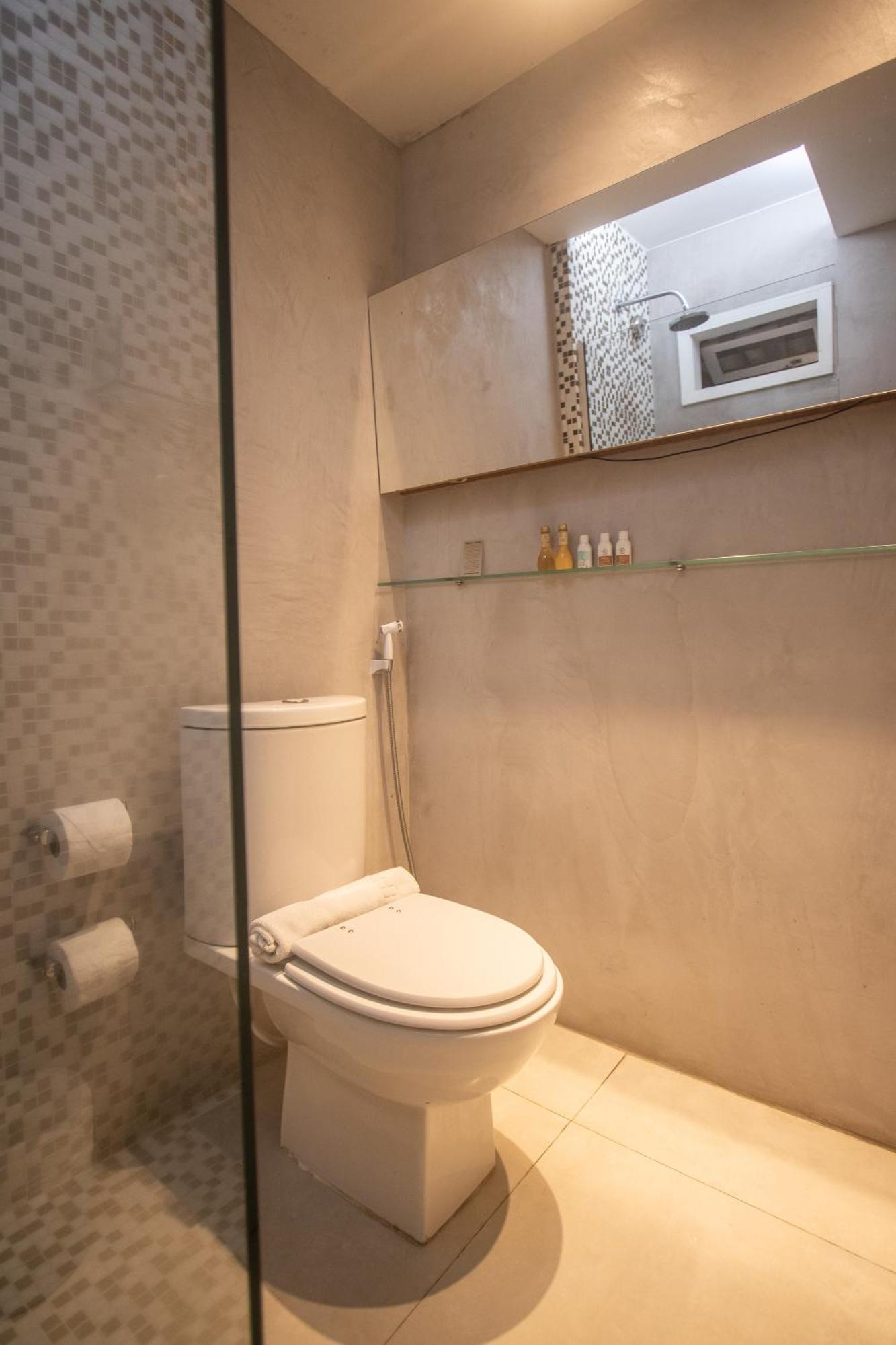Quarto Duplo Superior com Banheira de Hidromassagem