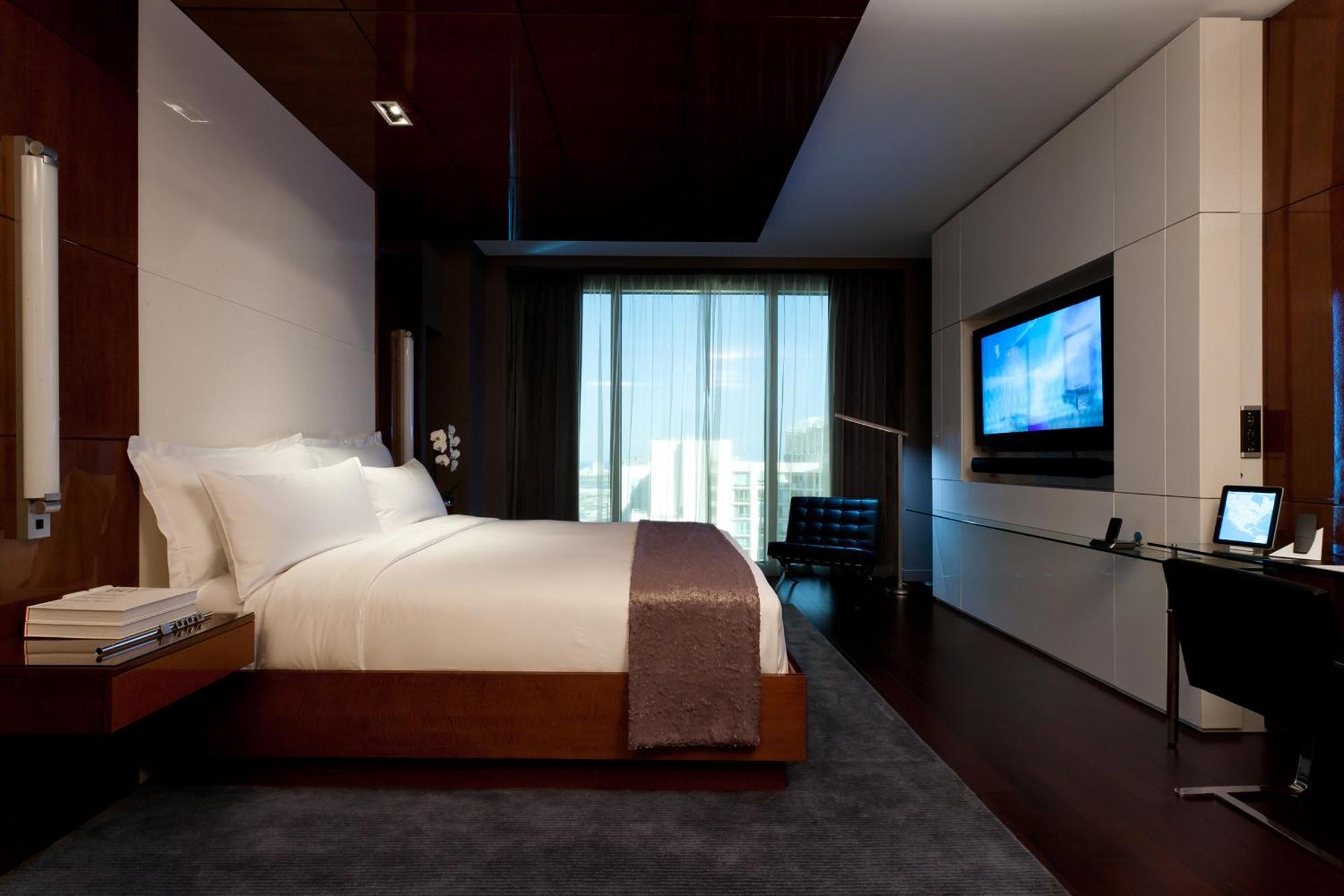 Picasso One-Bedroom King Suite,1616425504:JPEG