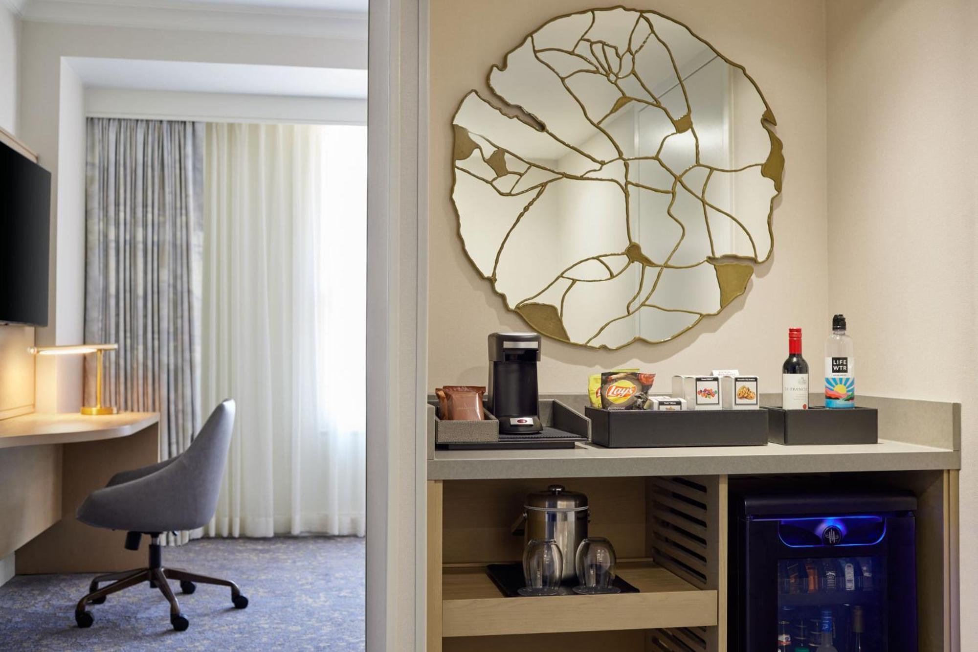Traditional, Guest room, 1 King