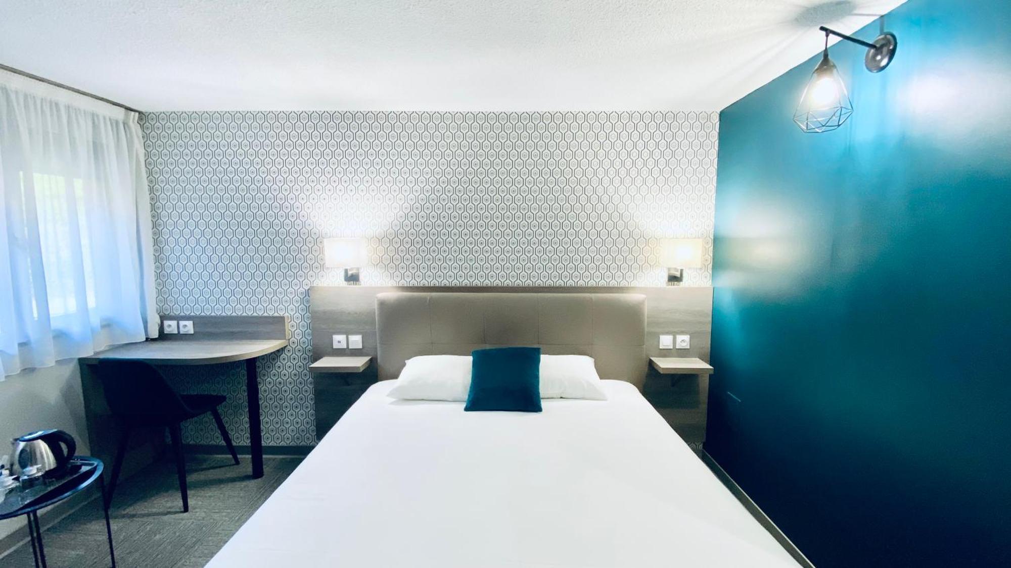 Double Room,1552955212:JPEG