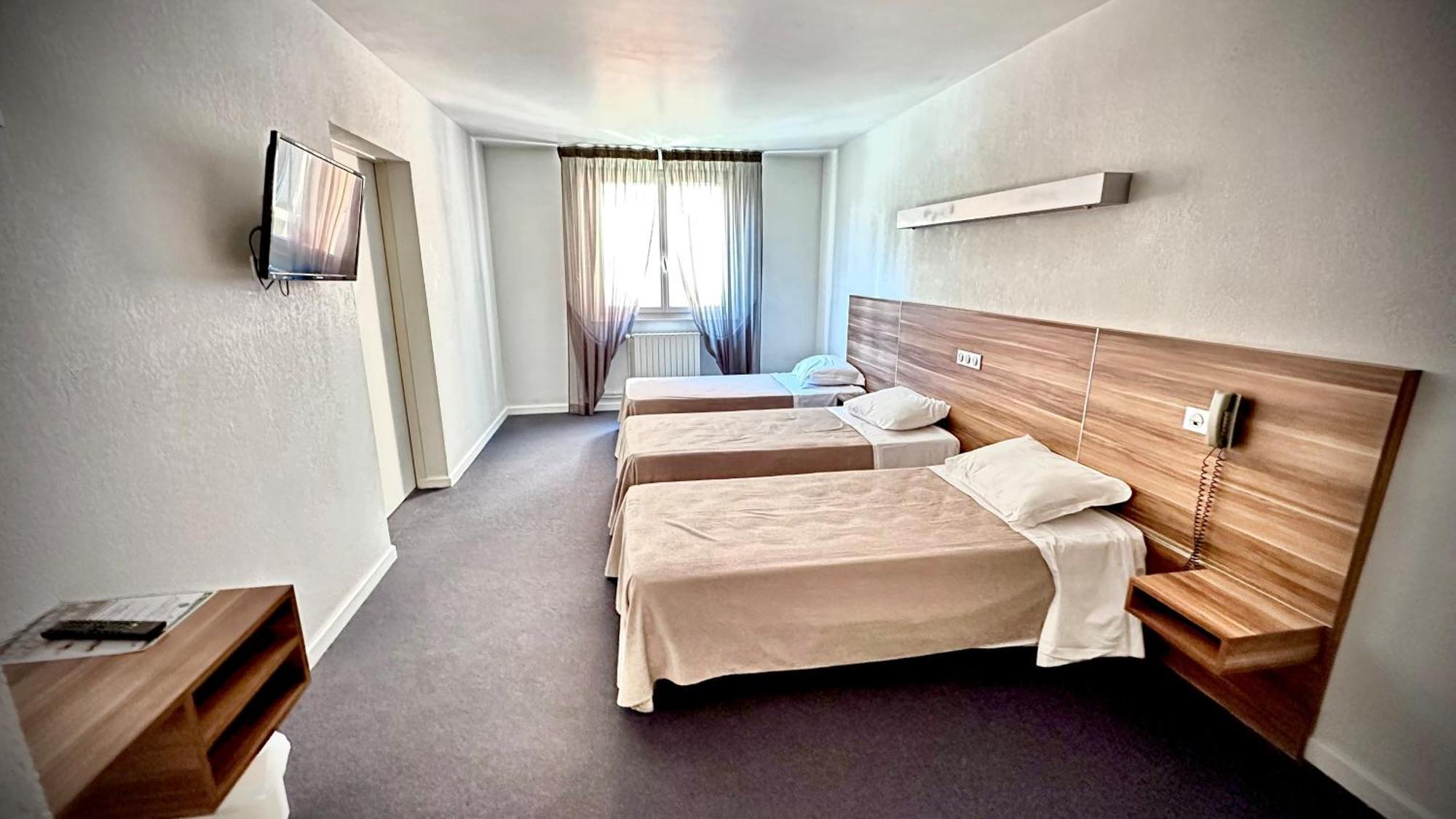 Classic Triple Room,1769517400:JPEG