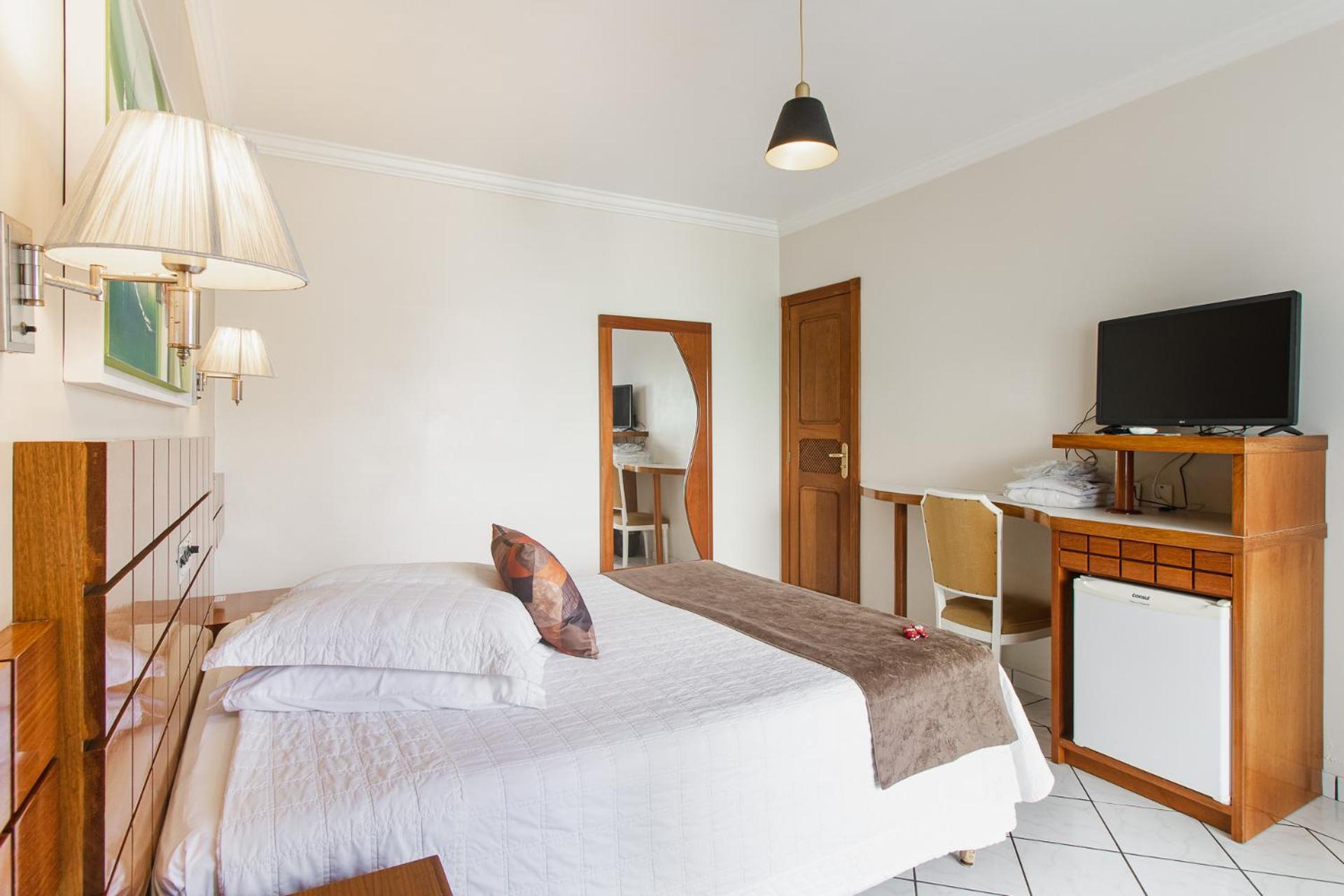 Quarto Duplo Standard