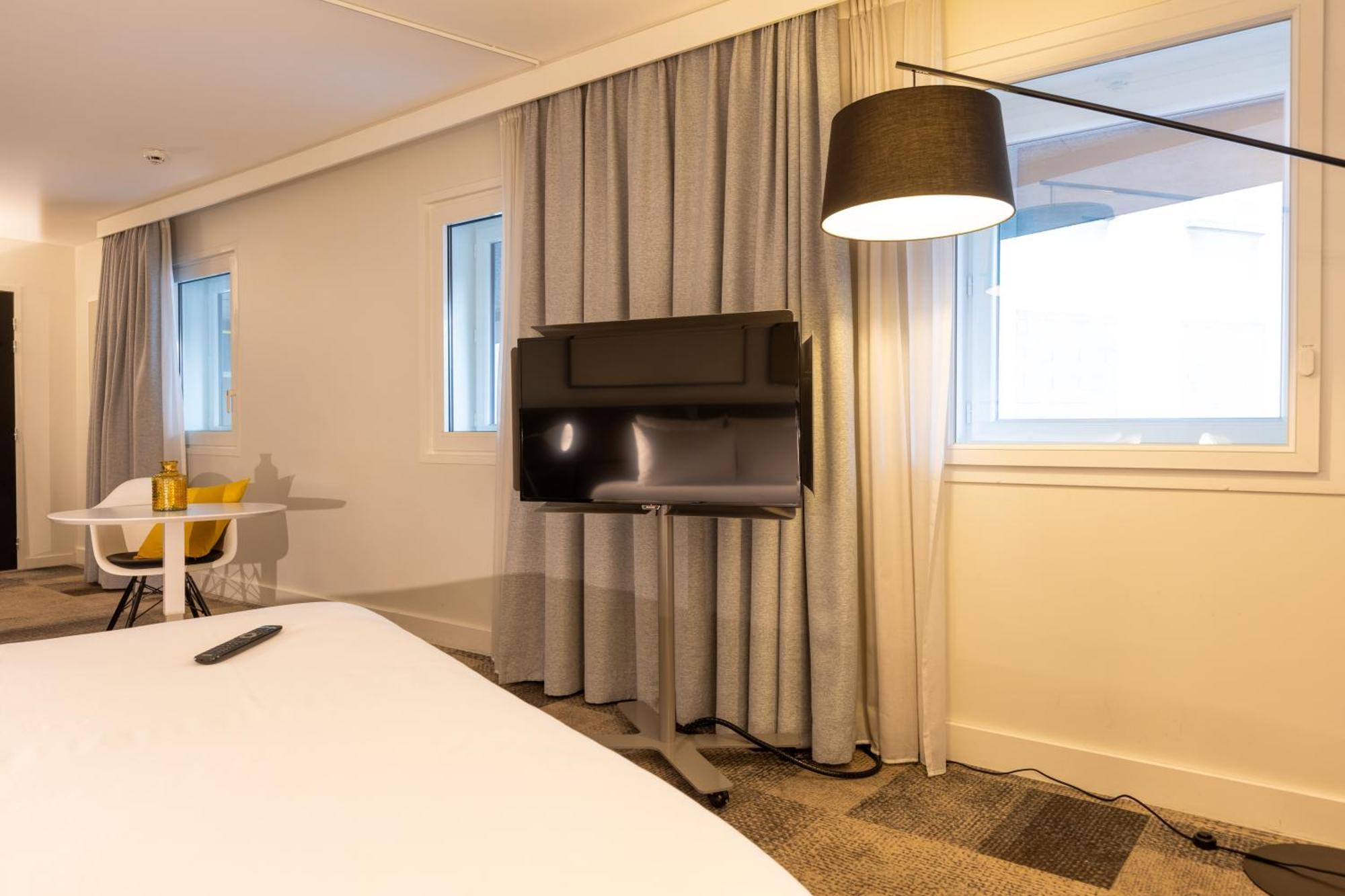 Suite Queen Superior com Sofá