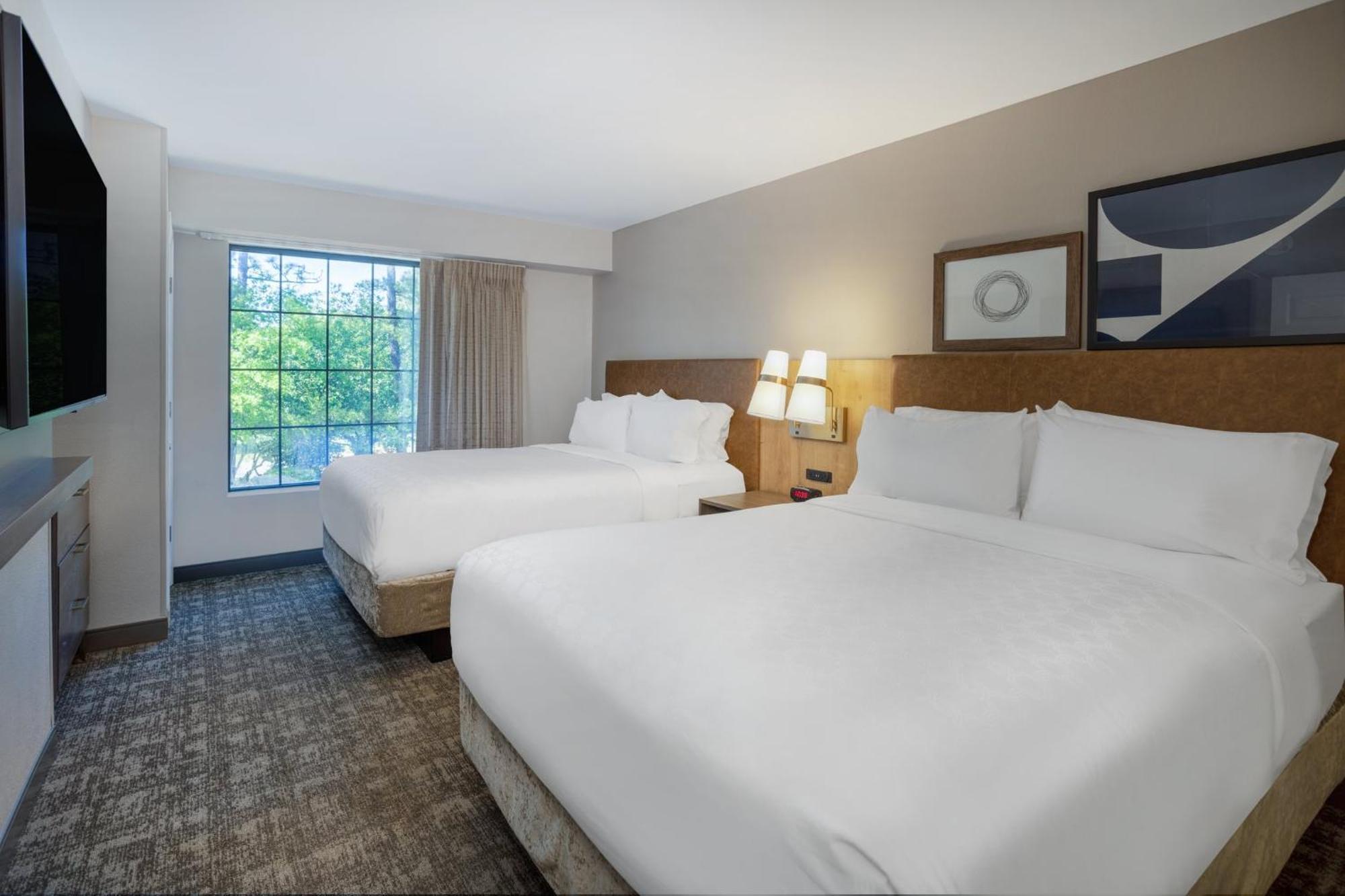 Two-Bedroom Suite,1555048564:JPEG