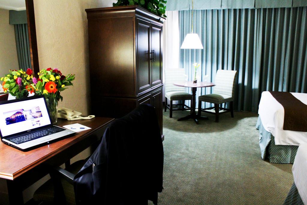 Queen Room with Two Queen Beds
