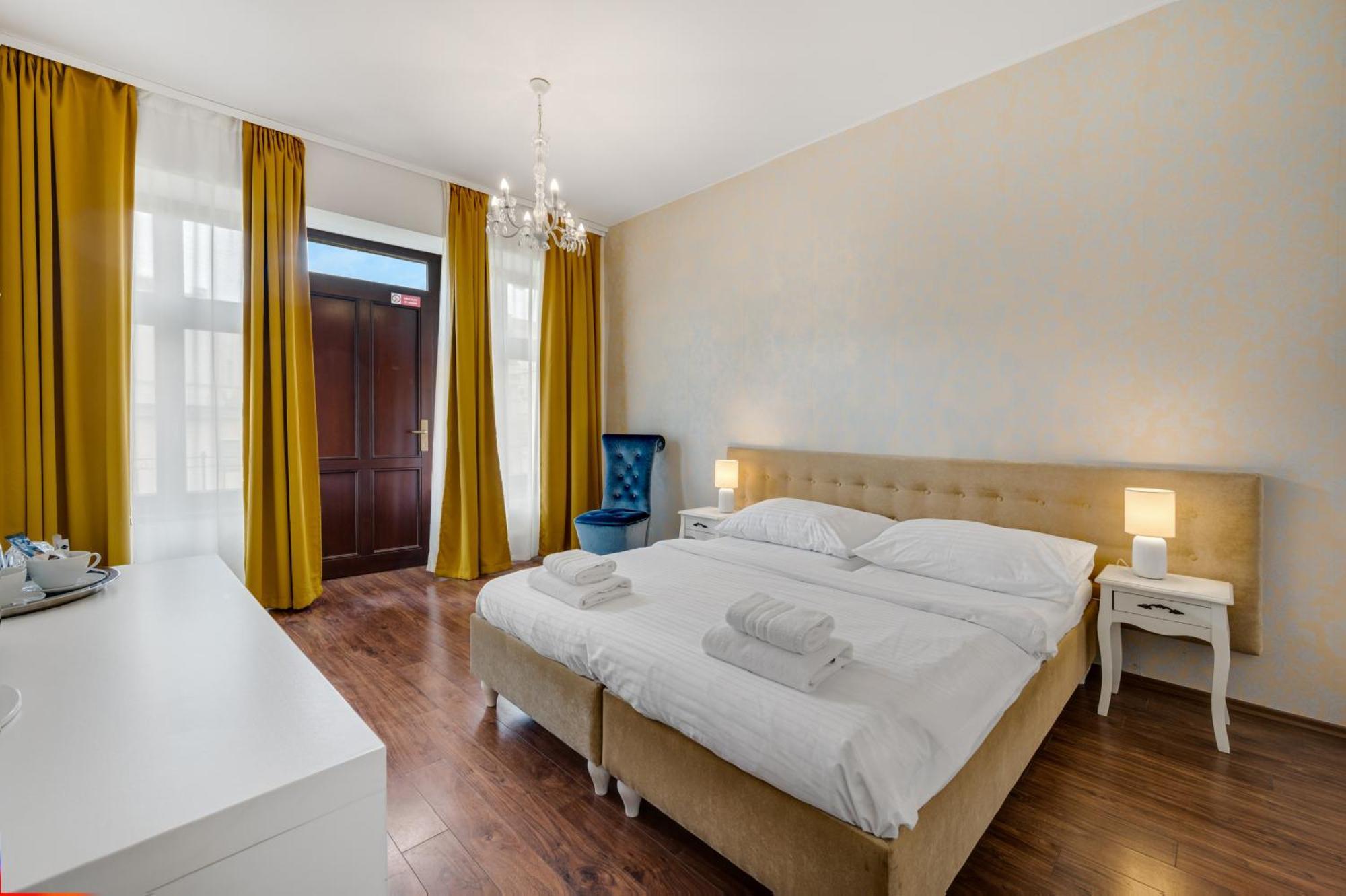Standard Double or Twin Room,1546627117:JPEG