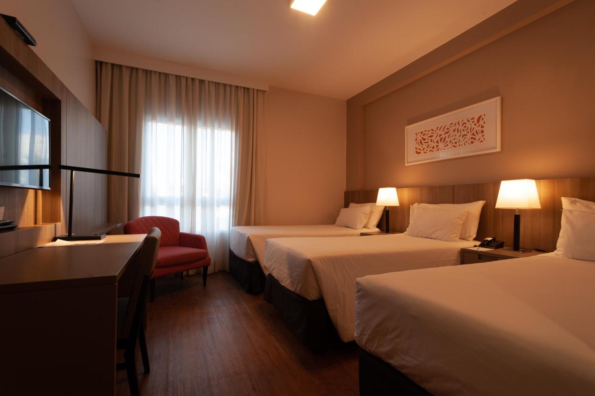 Quarto Triplo Superior