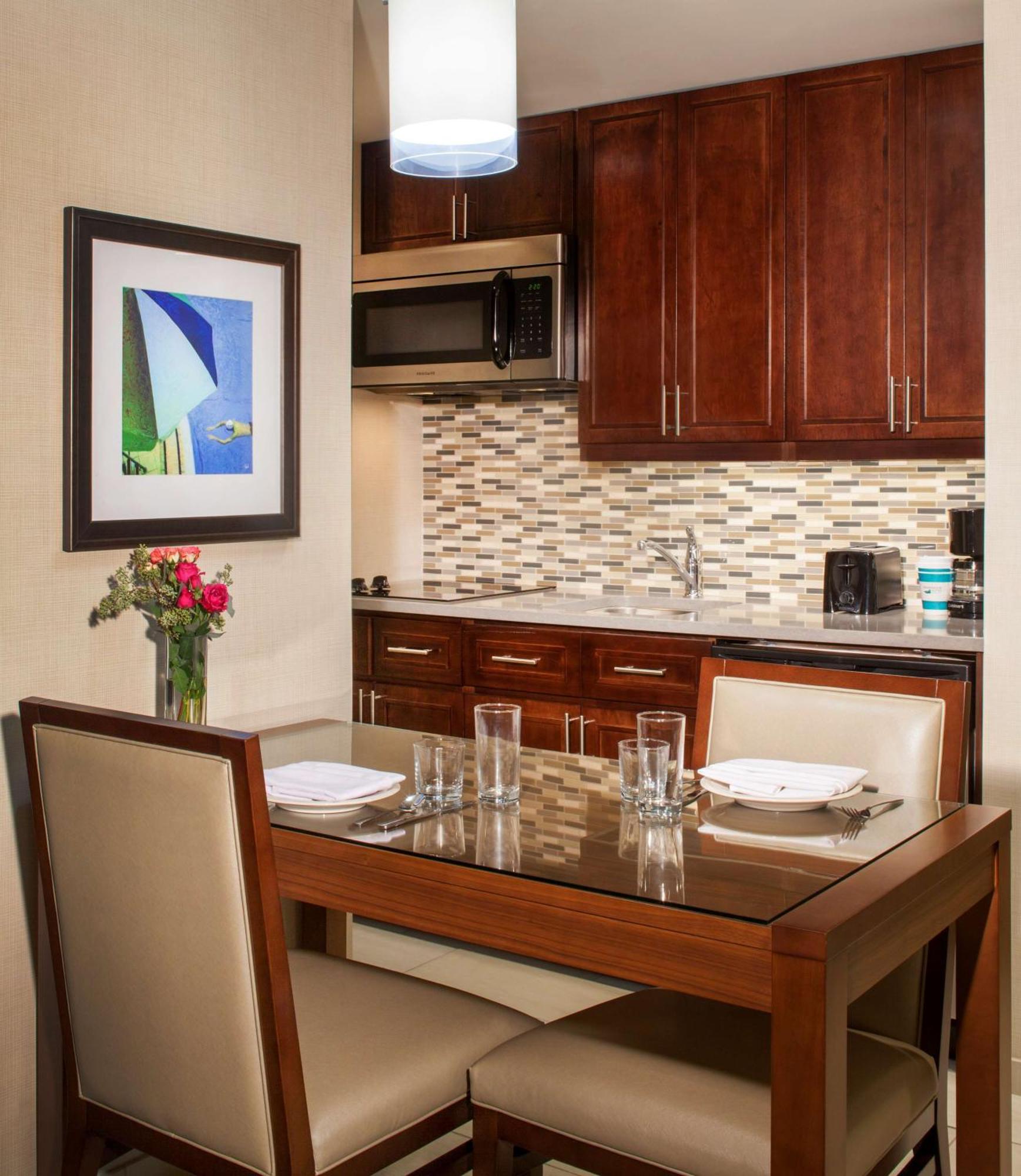 Suite Queen com 1 Quarto e 2 Camas Queen-Size - Não Fumador