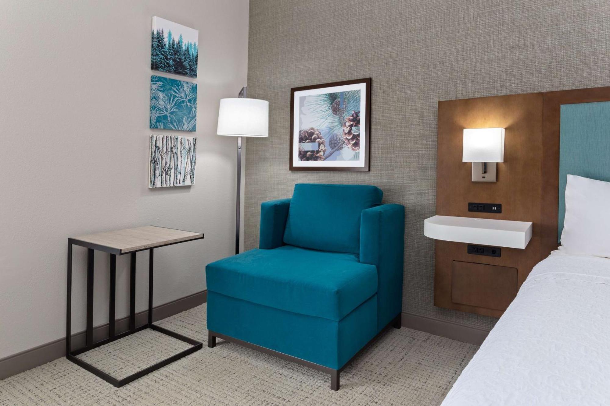 Double Room with Two Double Beds - Non-Smoking