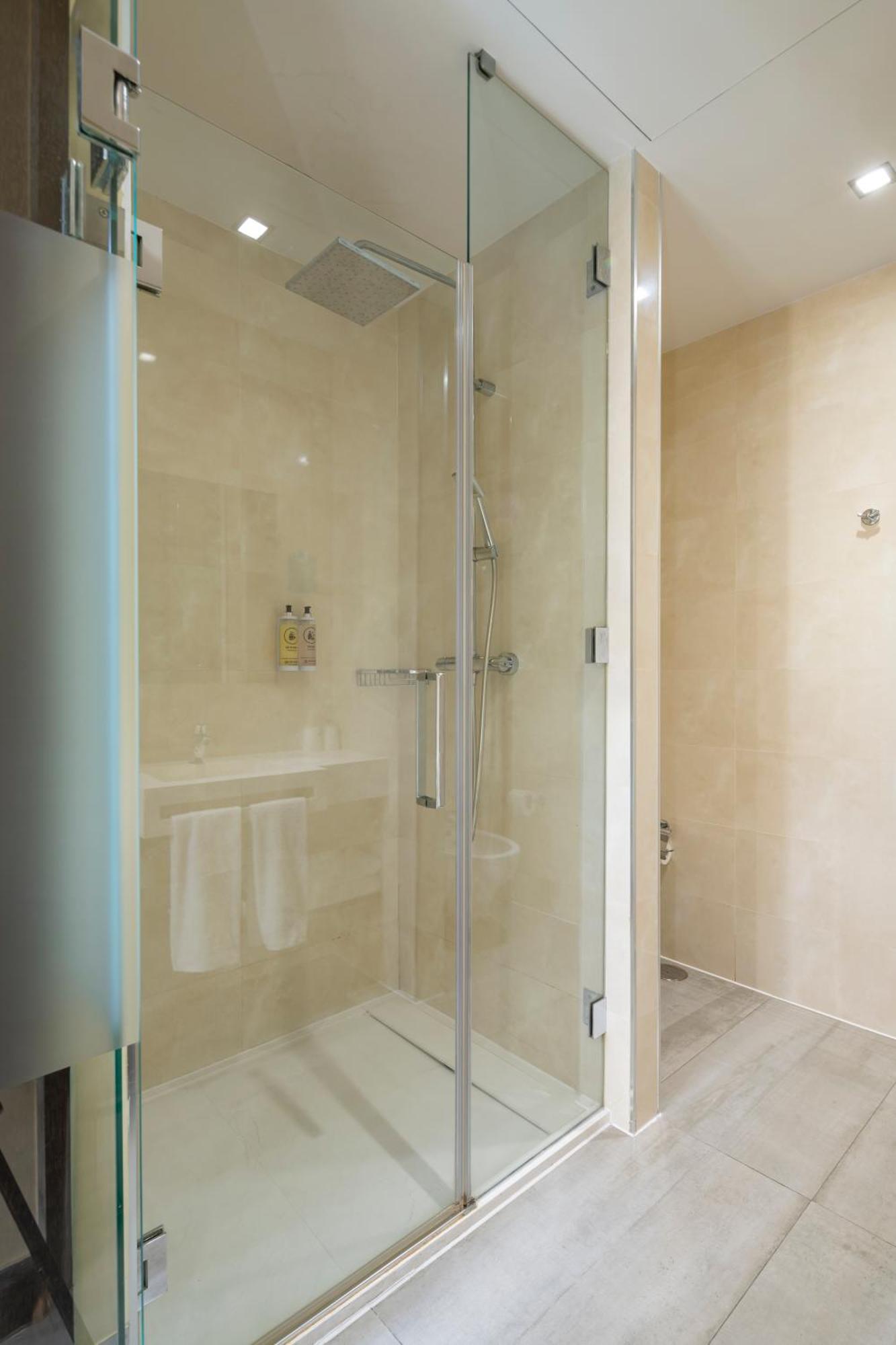 Budget Double Room,1251623728:JPEG