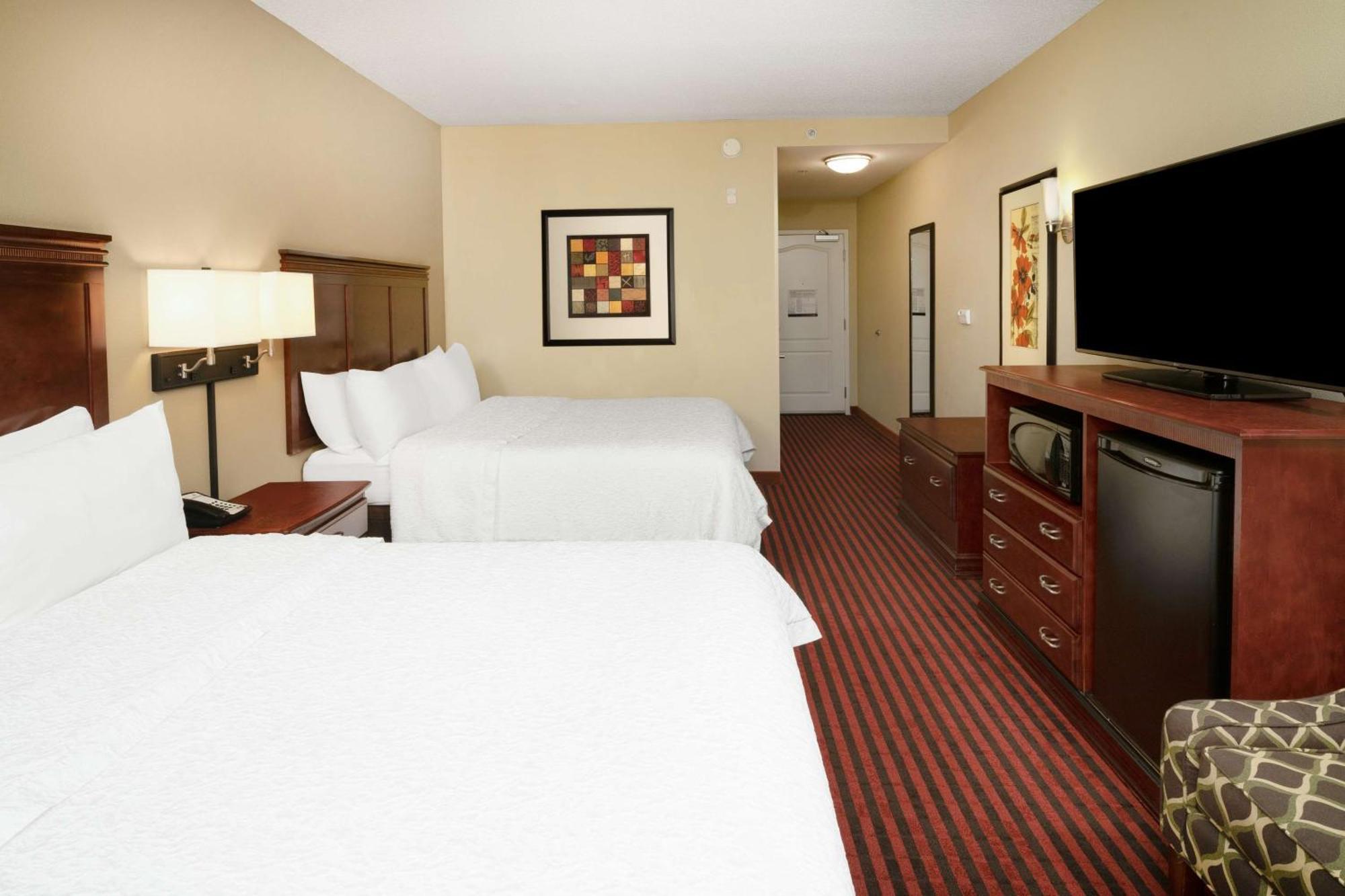 Room with Two Queen Beds - Non-Smoking