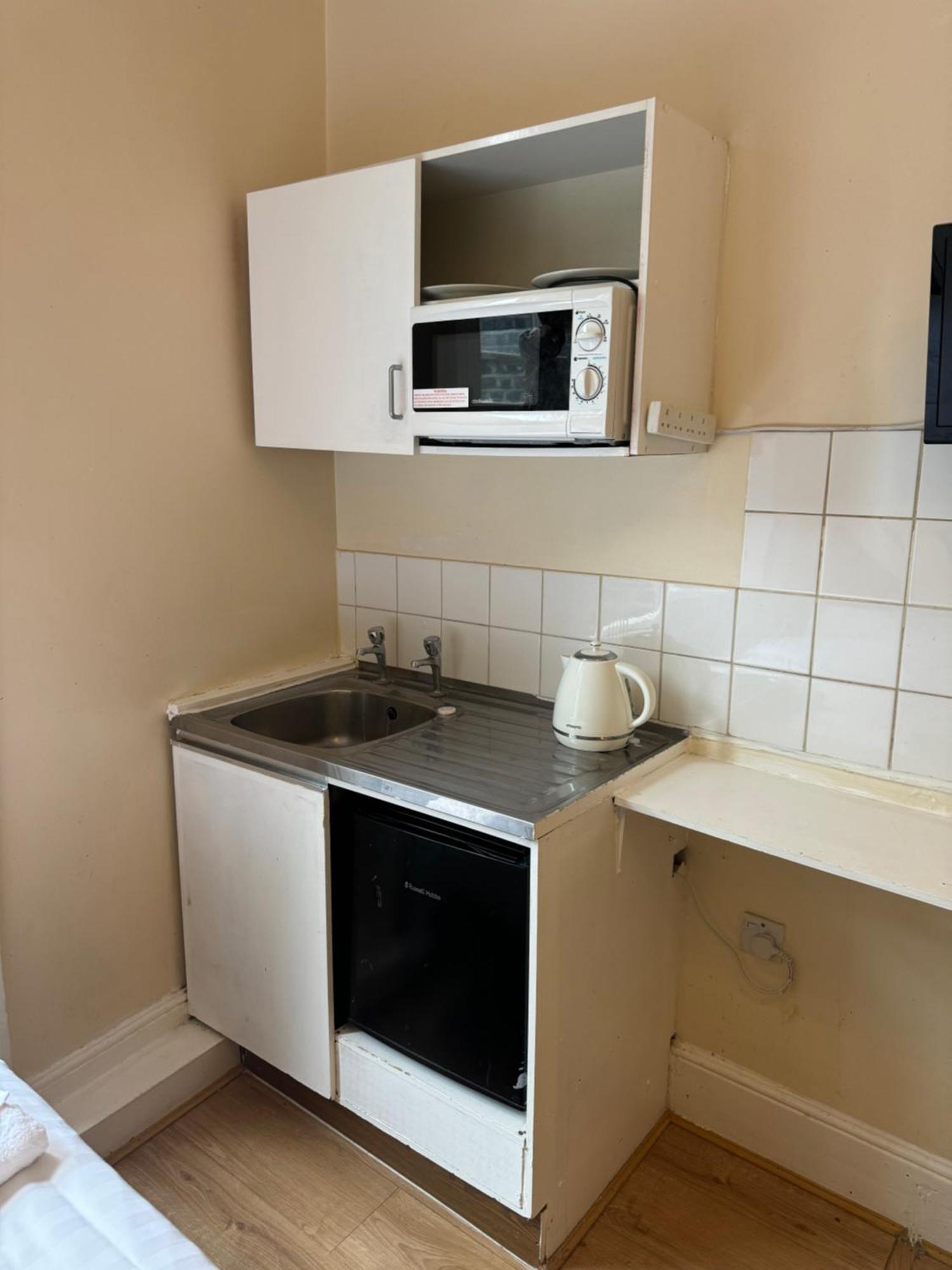 Quarto Triplo com Casa de Banho