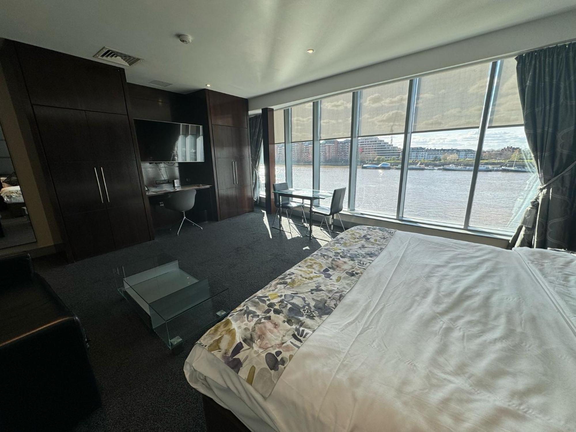 Emperor Suite