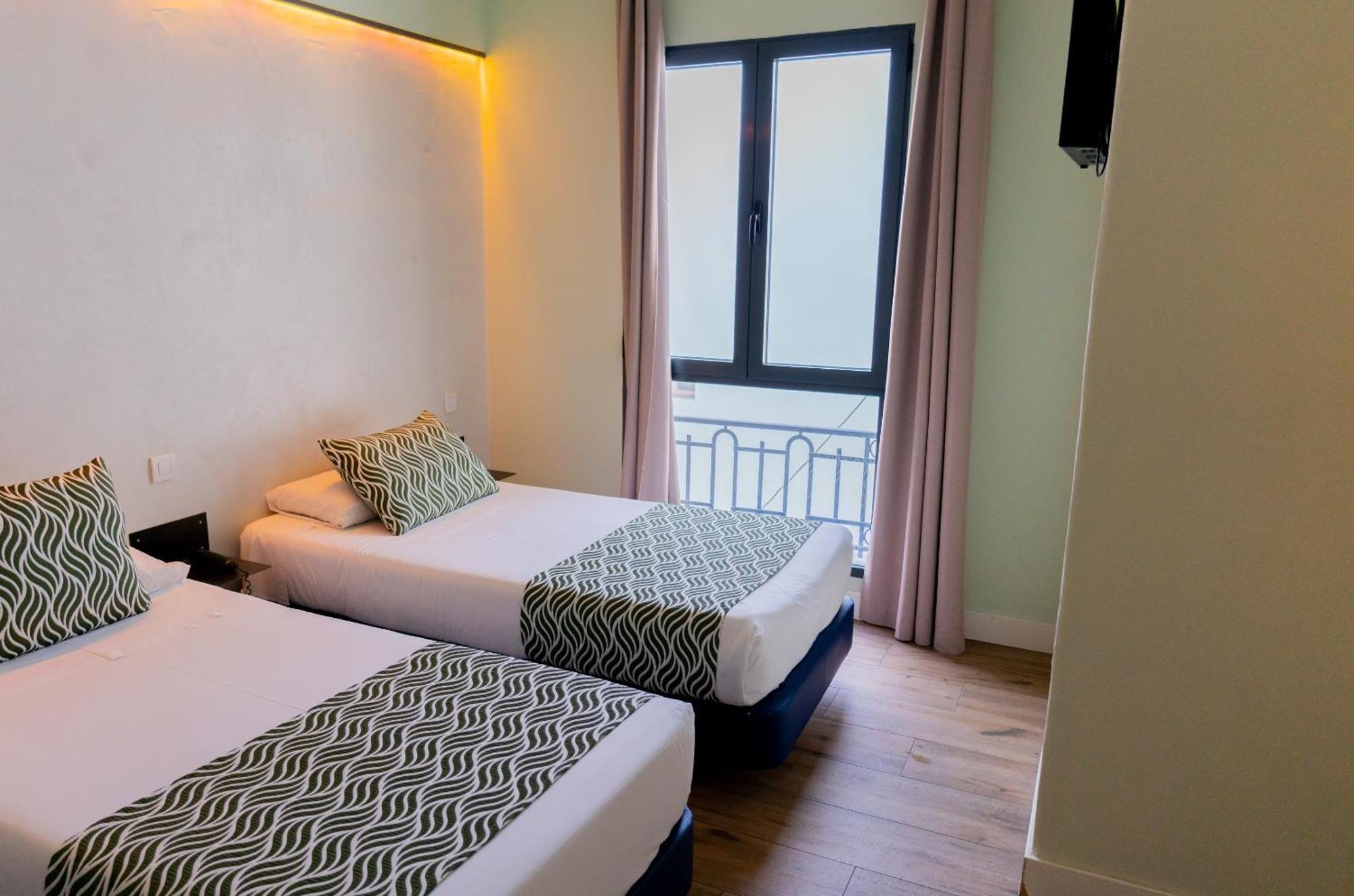 Twin Room with Private Bathroom,1572803081:JPEG