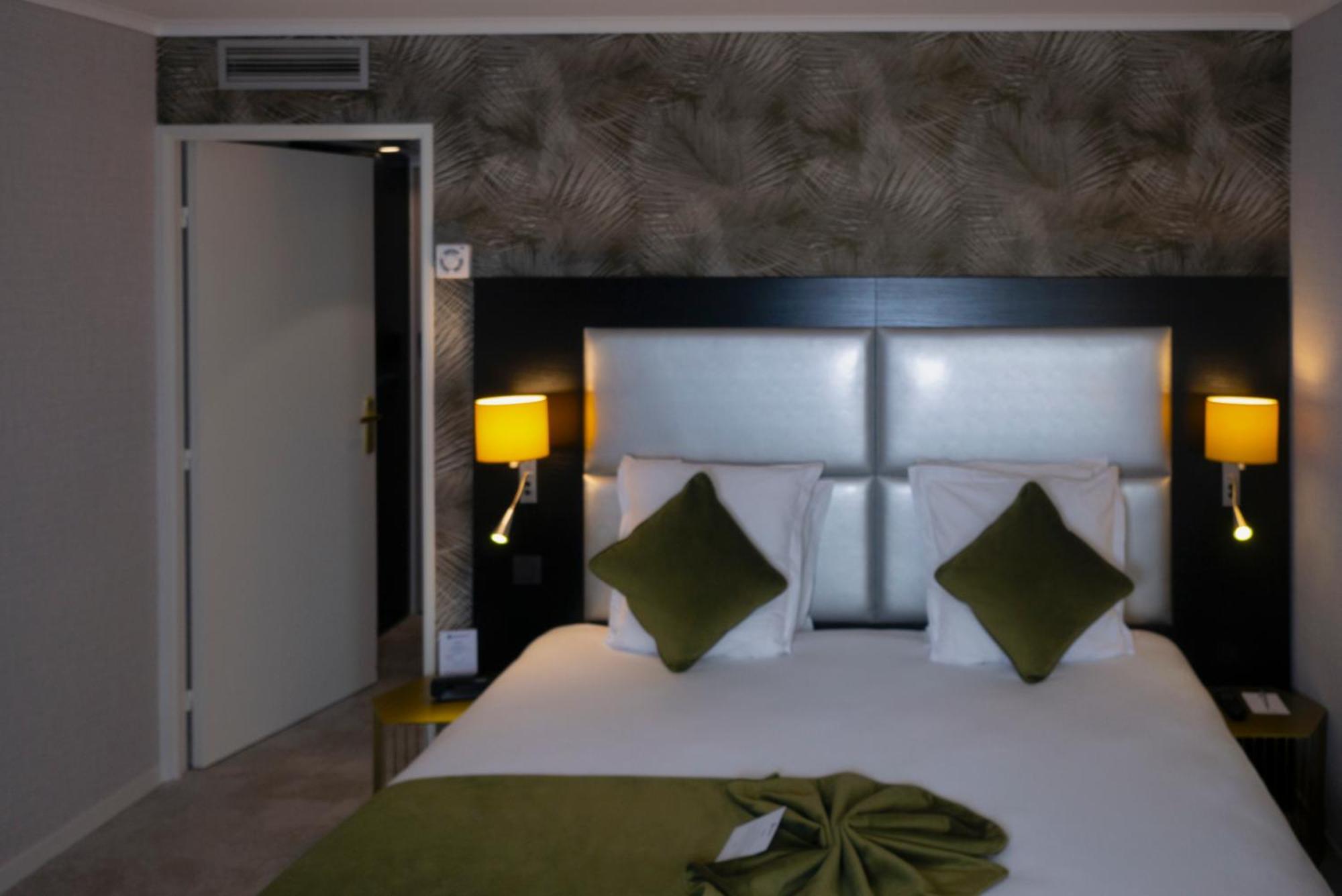 Standard Twin or Double Room Sofa bed,1583062639:JPEG
