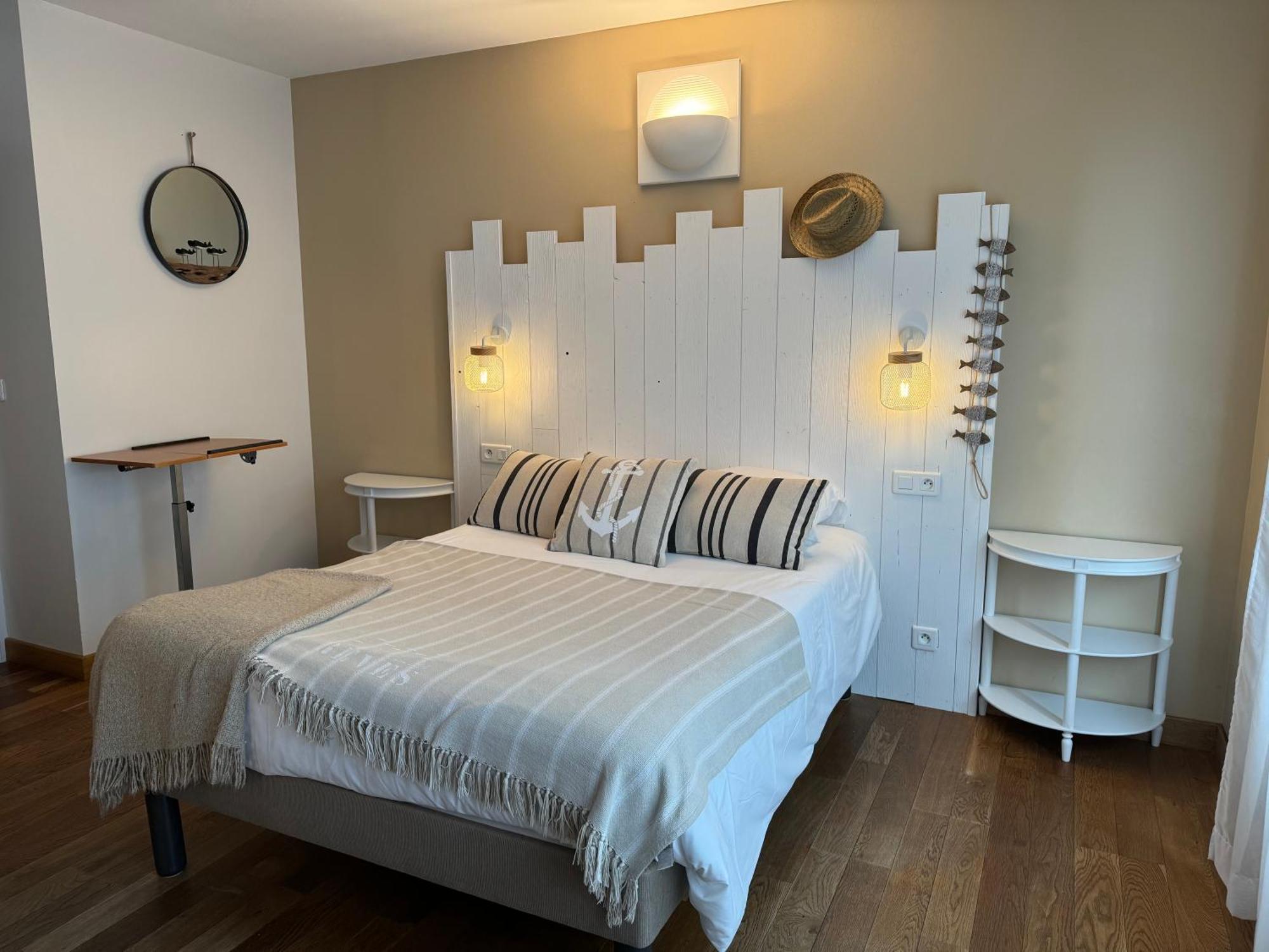 Chambre Double - Accessible aux Personnes à Mobilité Réduite