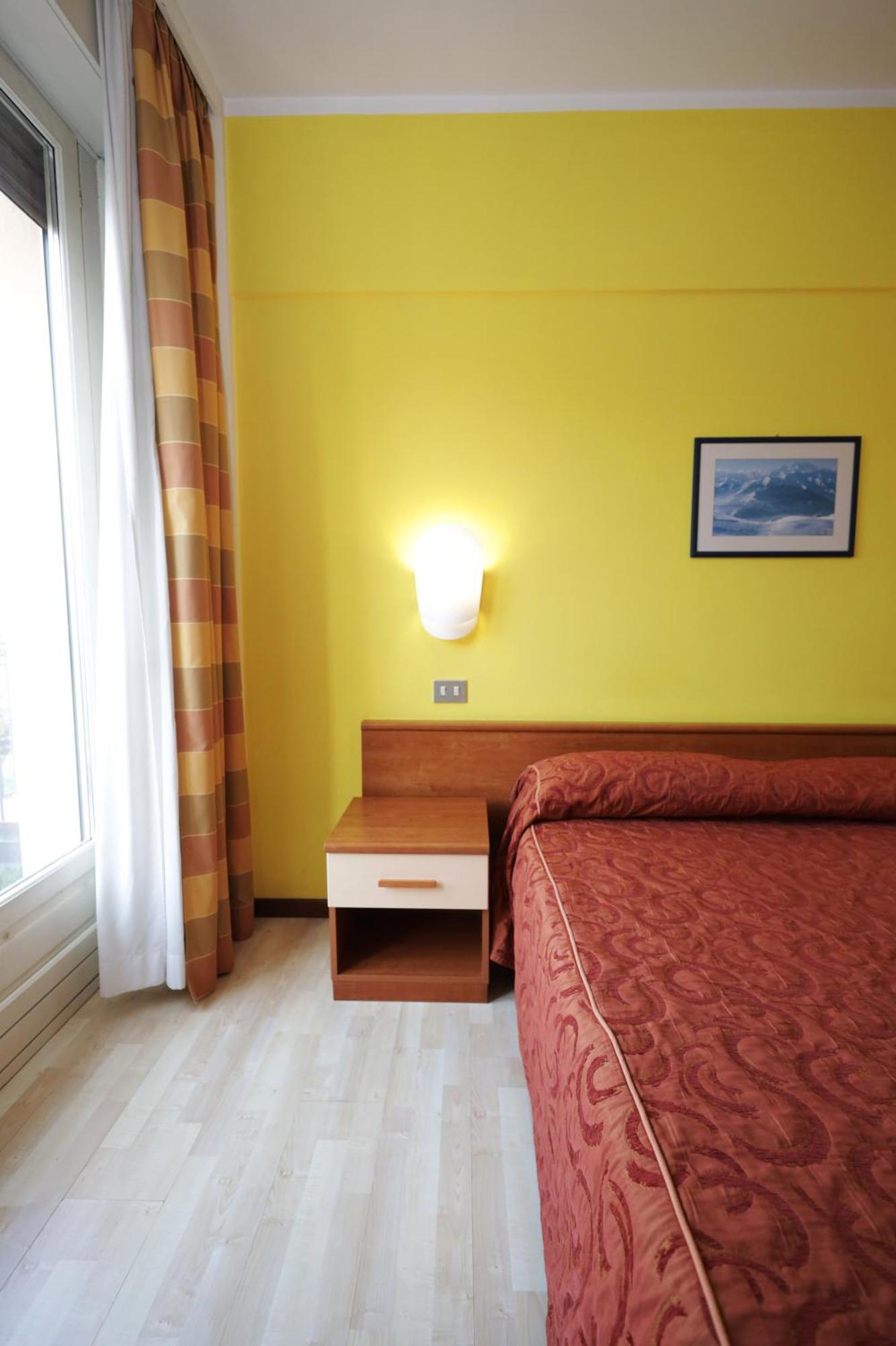 Standard Doppel- oder Zweibettzimmer