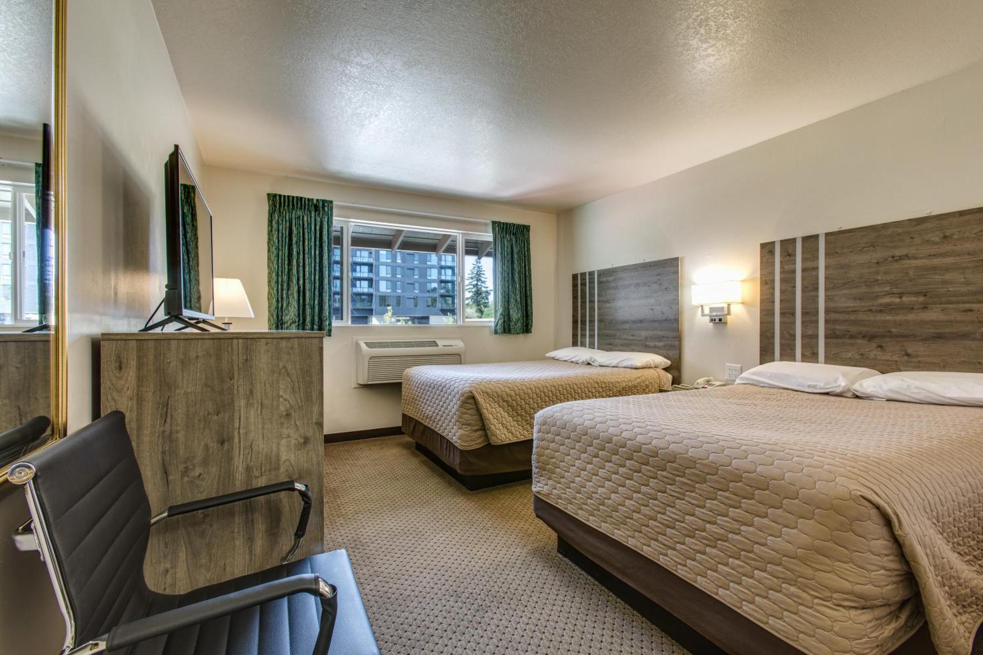 Double Room with Two Double Beds - Non-Smoking