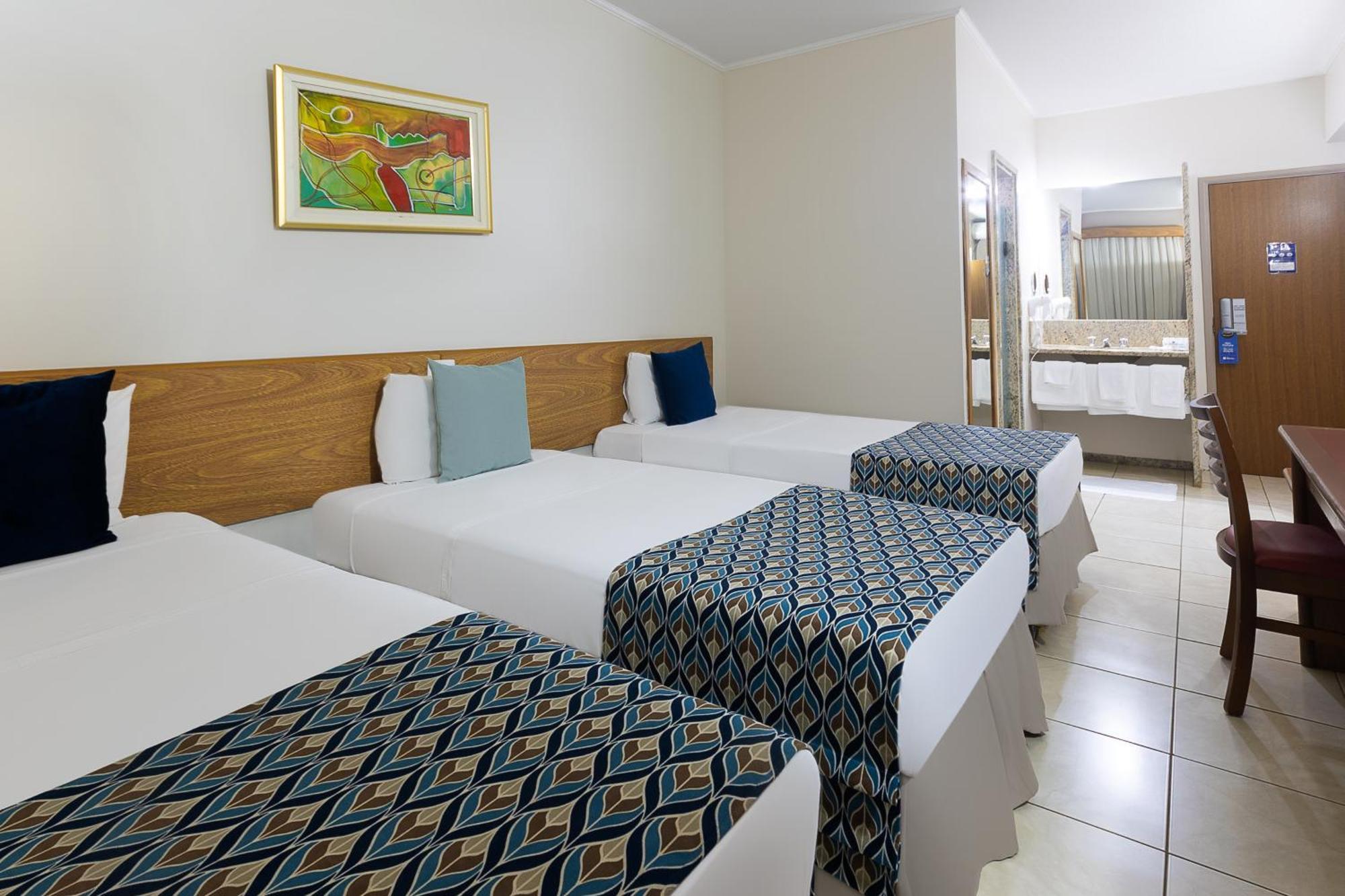 Quarto Triplo Standard
