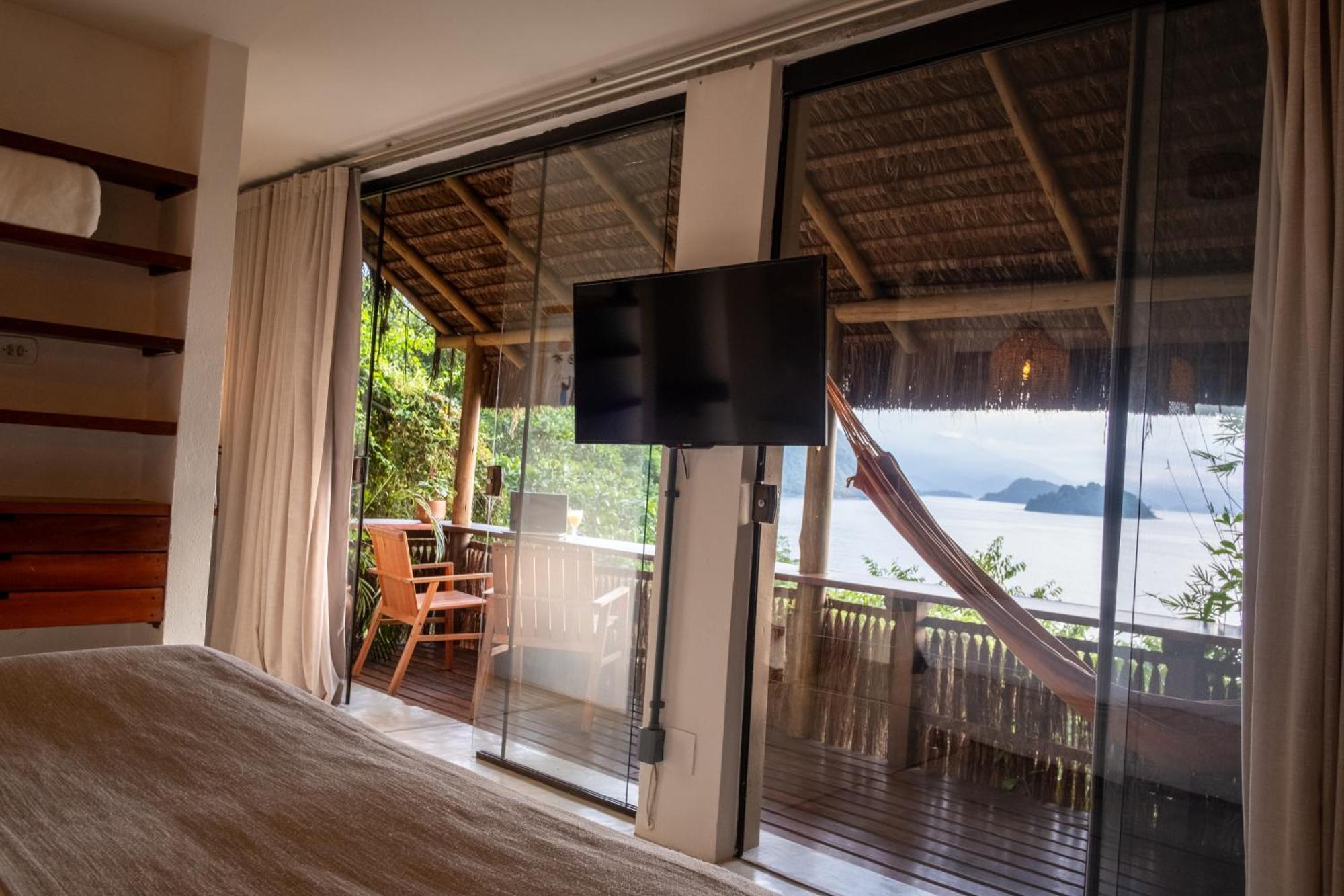 Suíte Deluxe com Vista do Mar