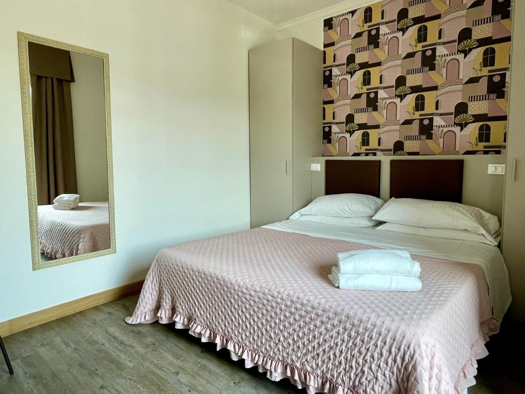 Classic Double Room with Balcony,1591499507:JPEG