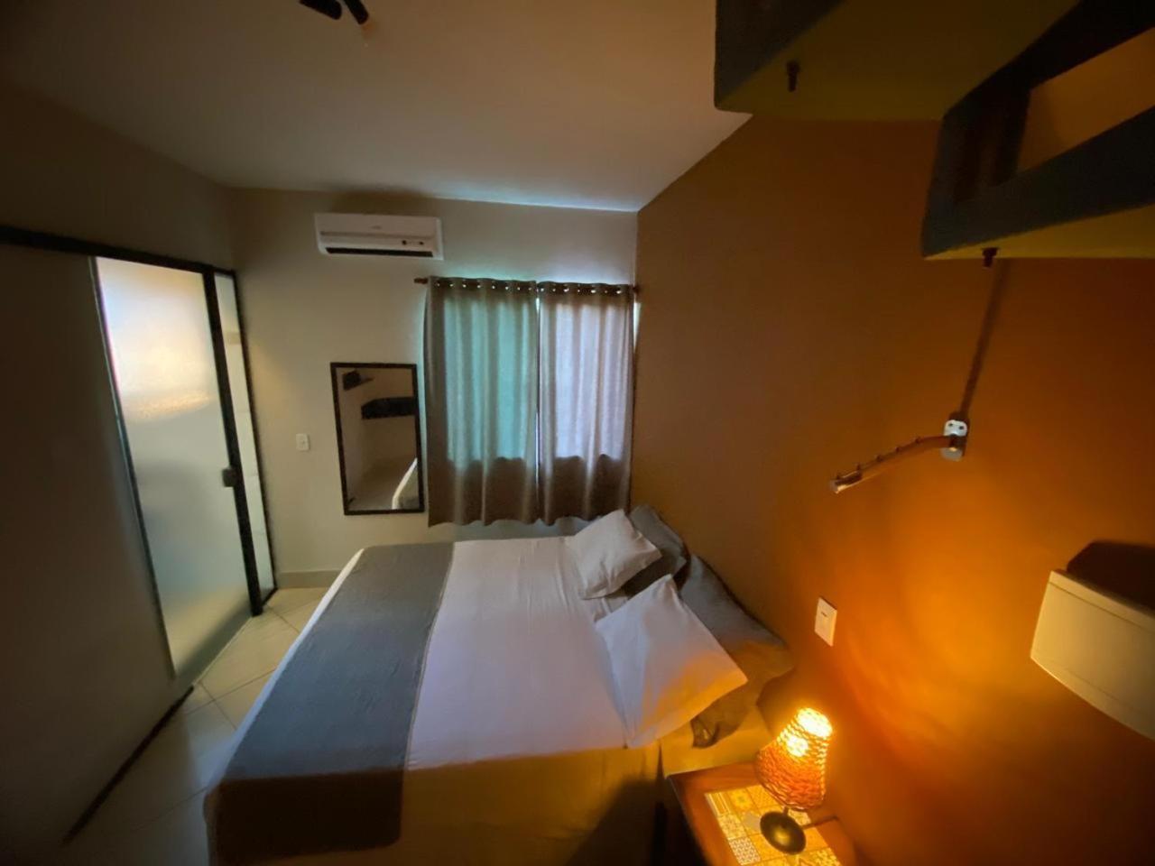 Quarto Duplo com Varanda e Vista do Mar