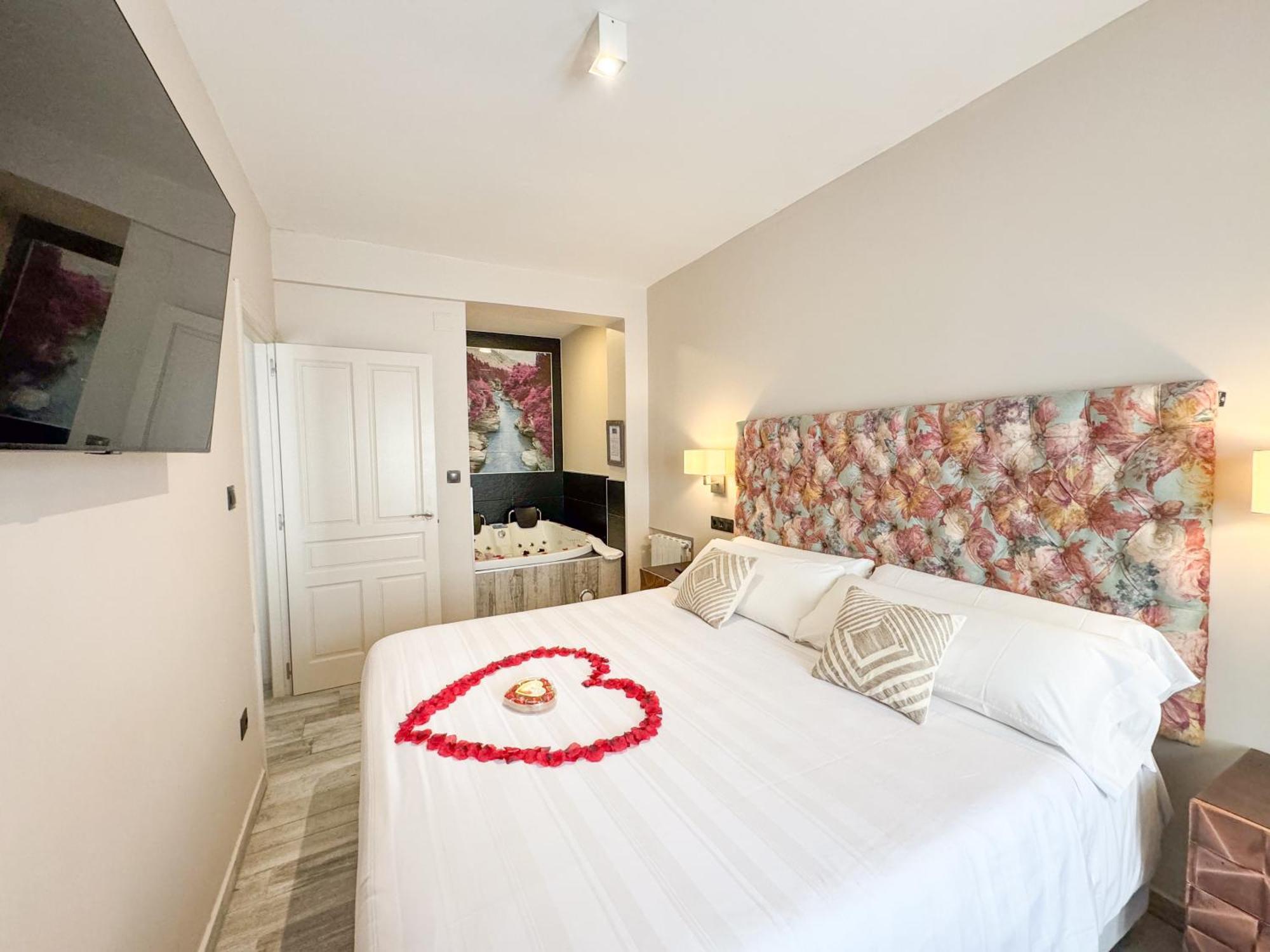 Suite Familiar con bañera de hidromasaje