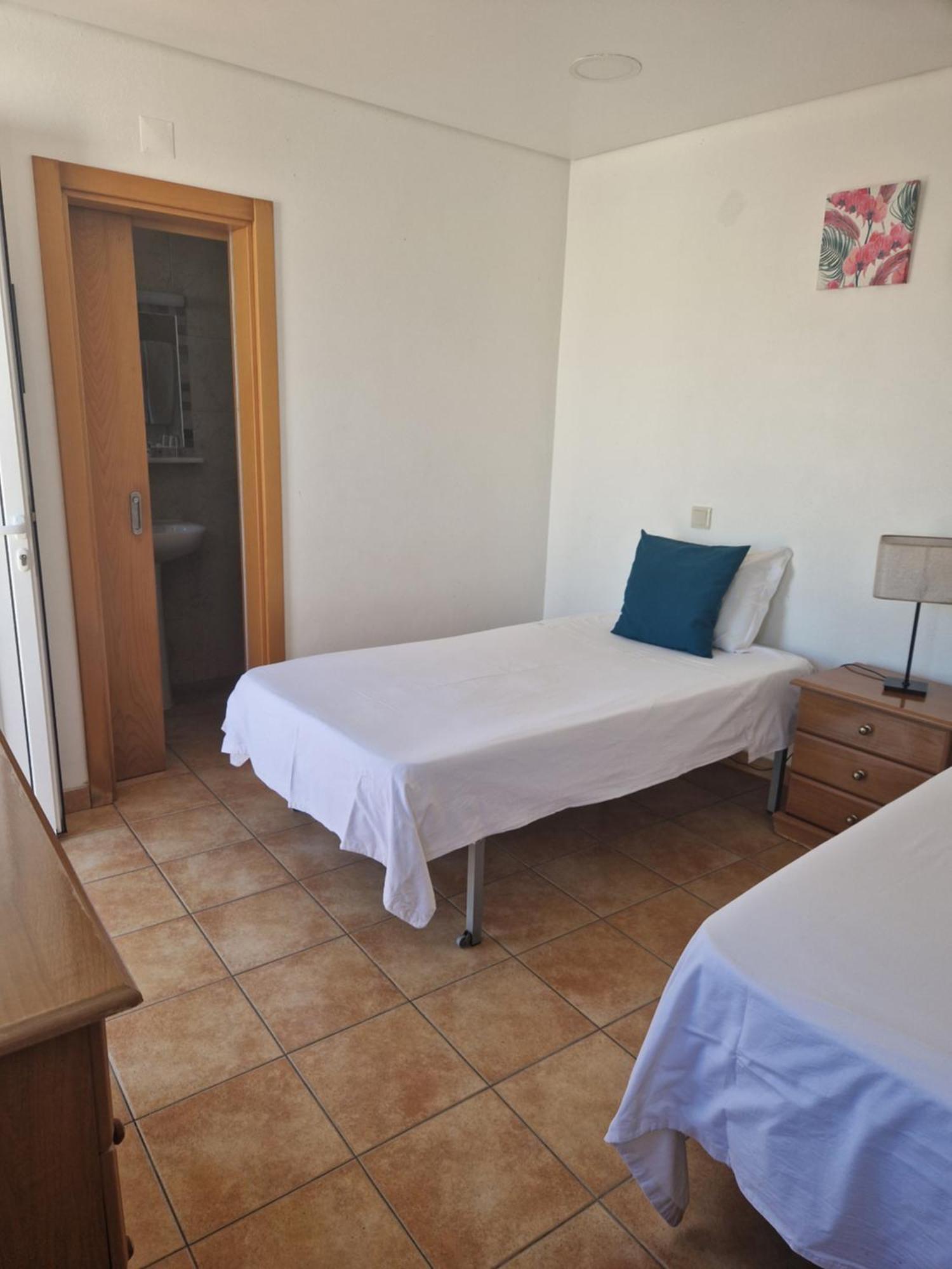 Triple Room,1596880772:JPEG