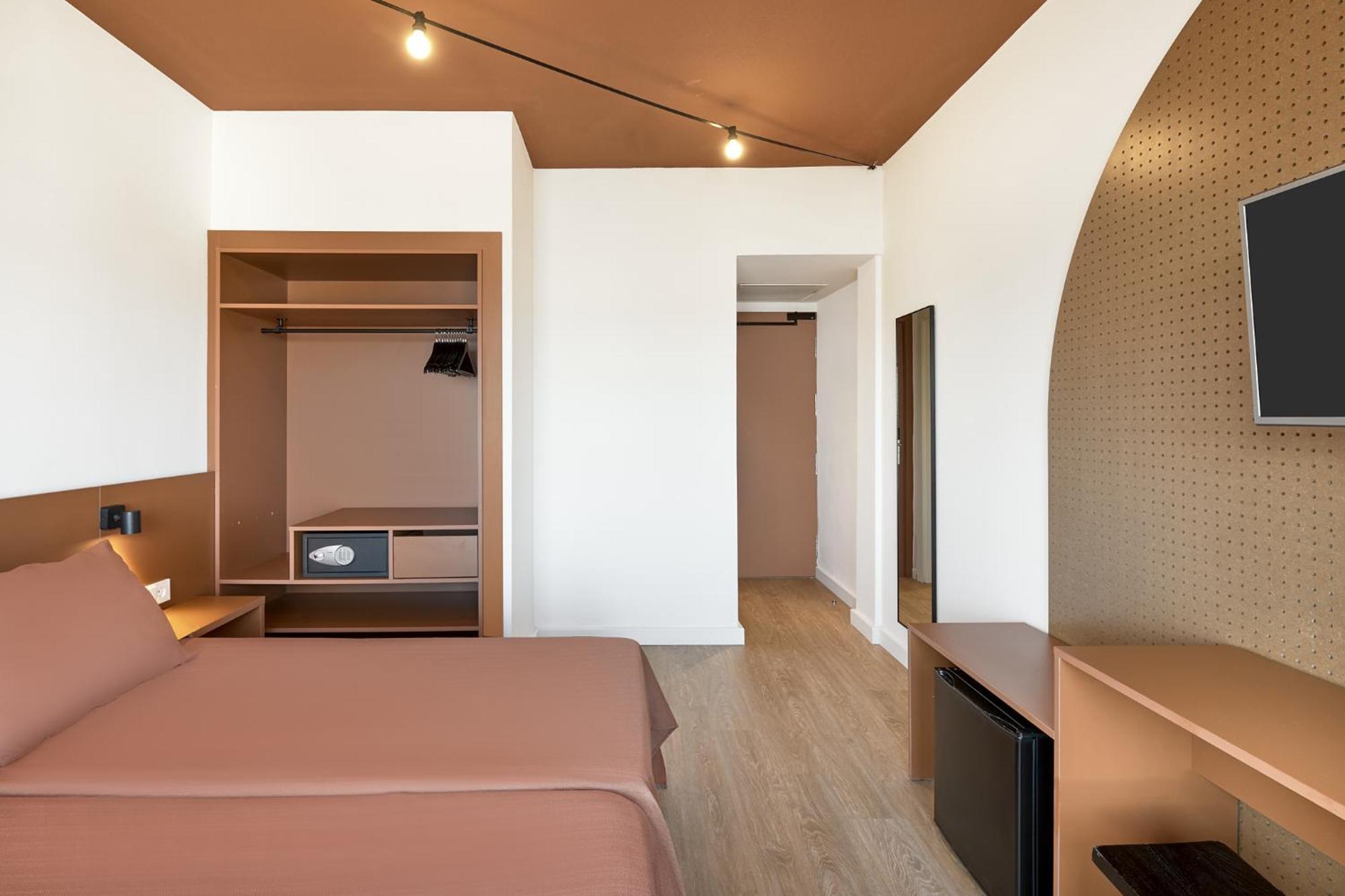 Doppelzimmer mit seitlichem Meerblick (2 Erwachsene) - Übernachtung und unbegrenzter Brunch
