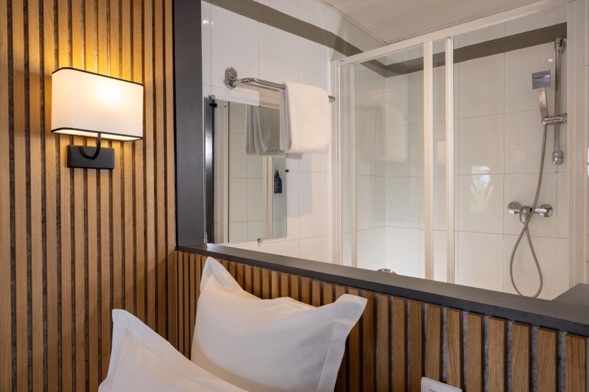 Single Room,1599643070:JPEG