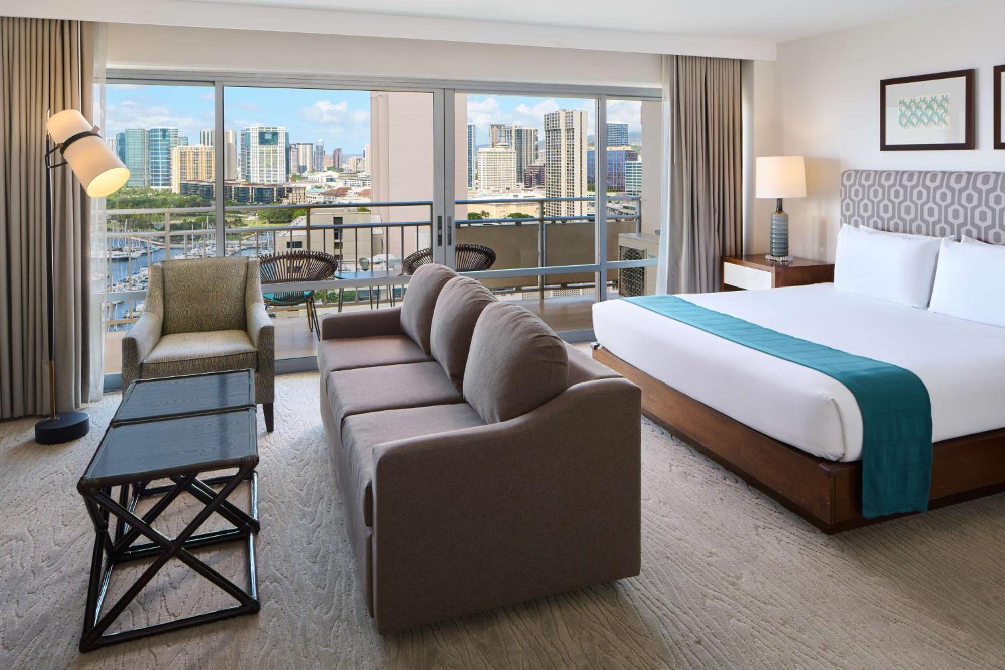 Luxury Sunset Junior Suite with Ocean View and Kitchen