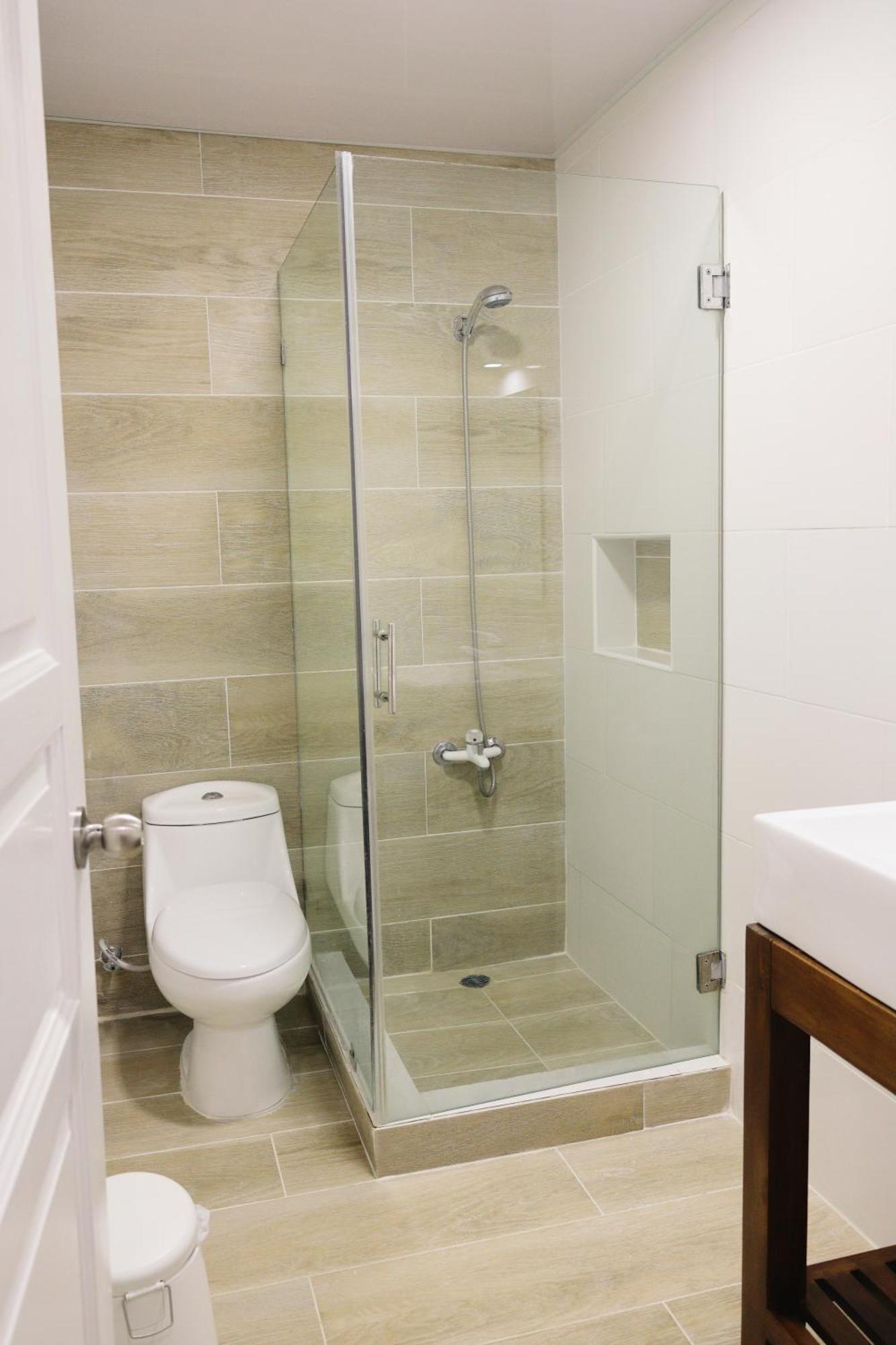 Triple Room,1597565617:JPEG