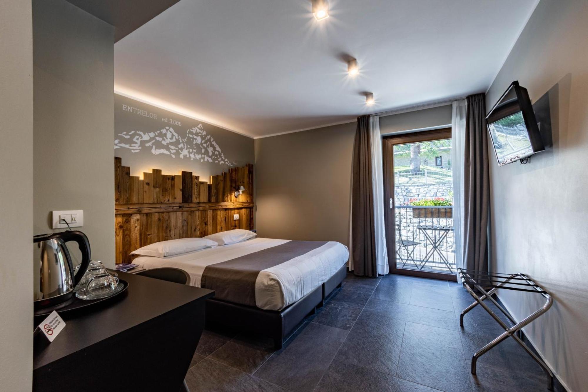 Chambre Familiale avec Terrasse