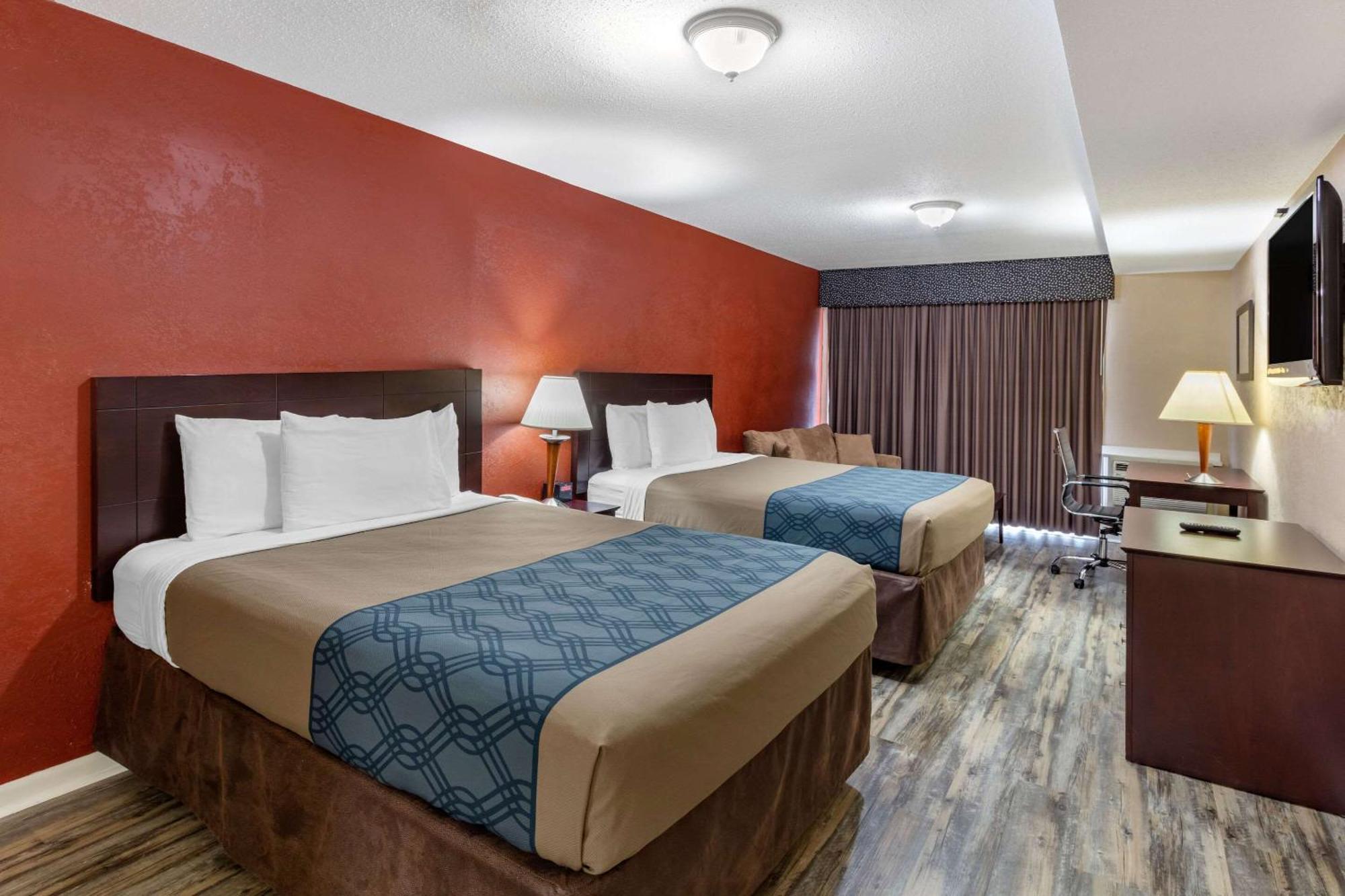 Suite with Two Queen Beds