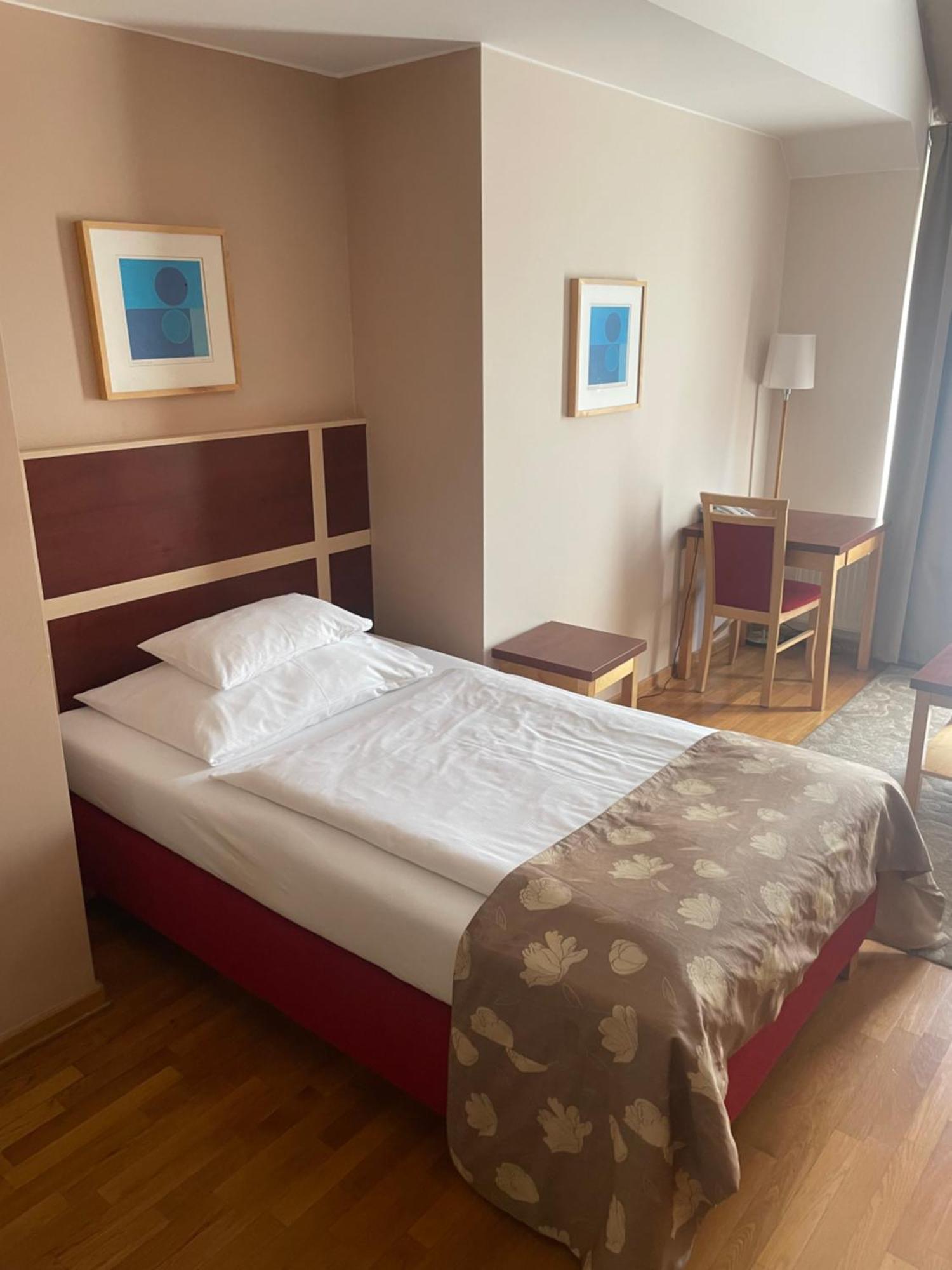 Single Studio Balcony,1608290008:JPEG