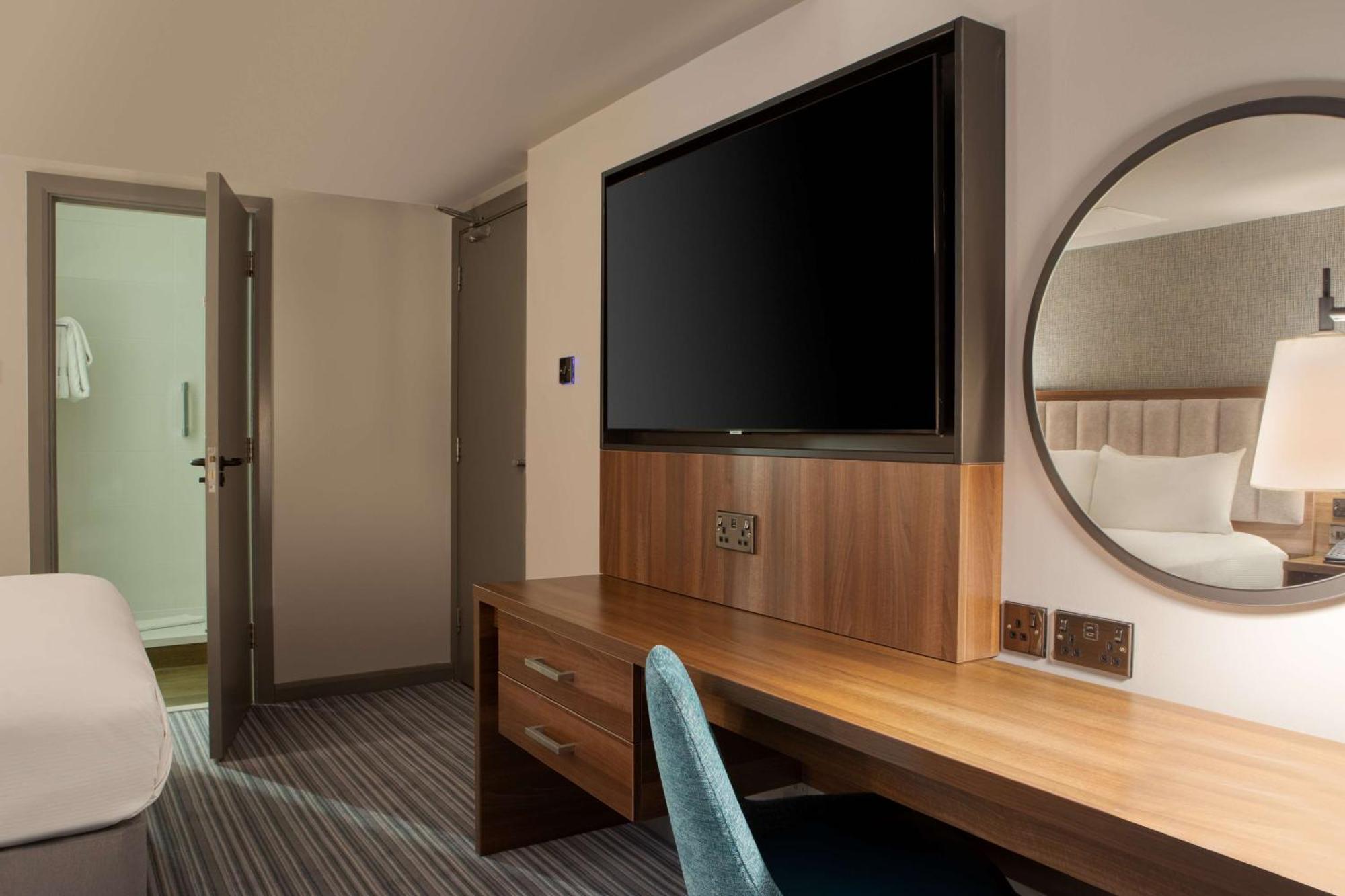Chambre Double - Accessible aux Personnes à Mobilité Réduite