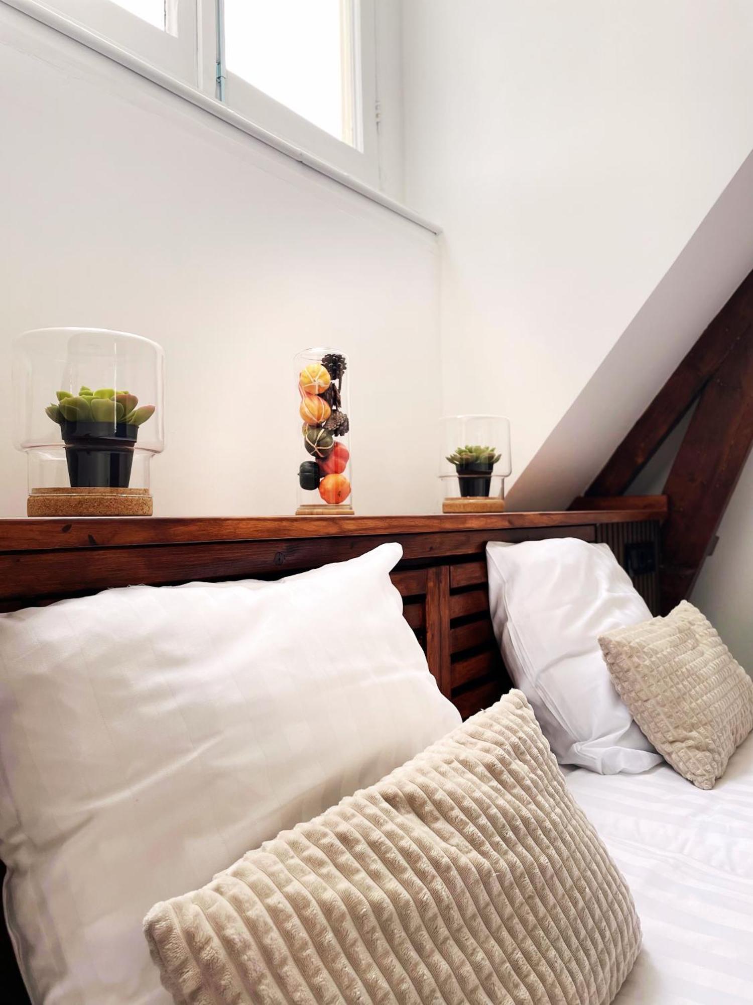 Kleines Zweibettzimmer - Dachgeschoss