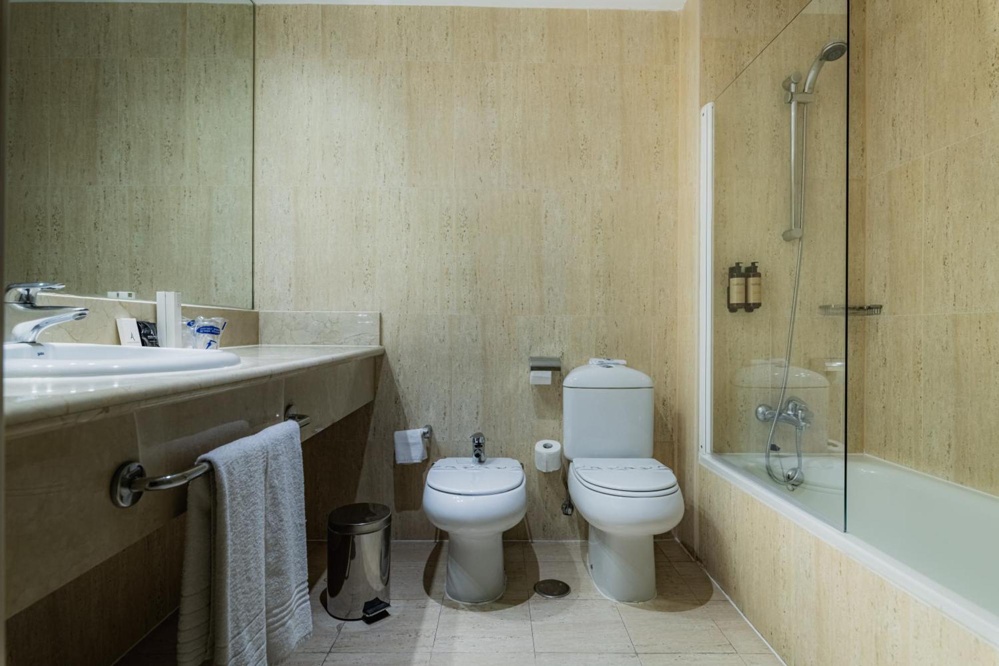 Superior Double or Twin Room,1618265160:JPEG