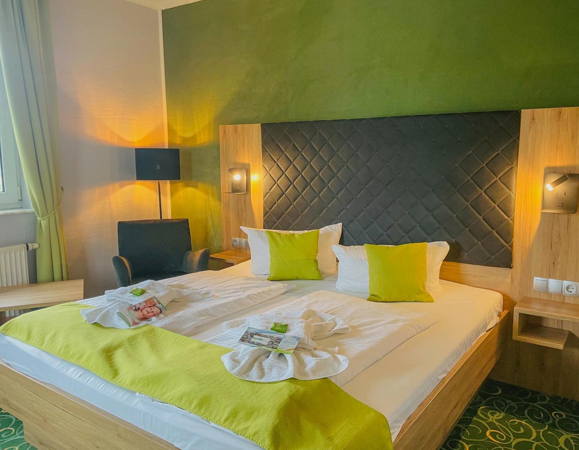 Doppelzimmer mit Balkon