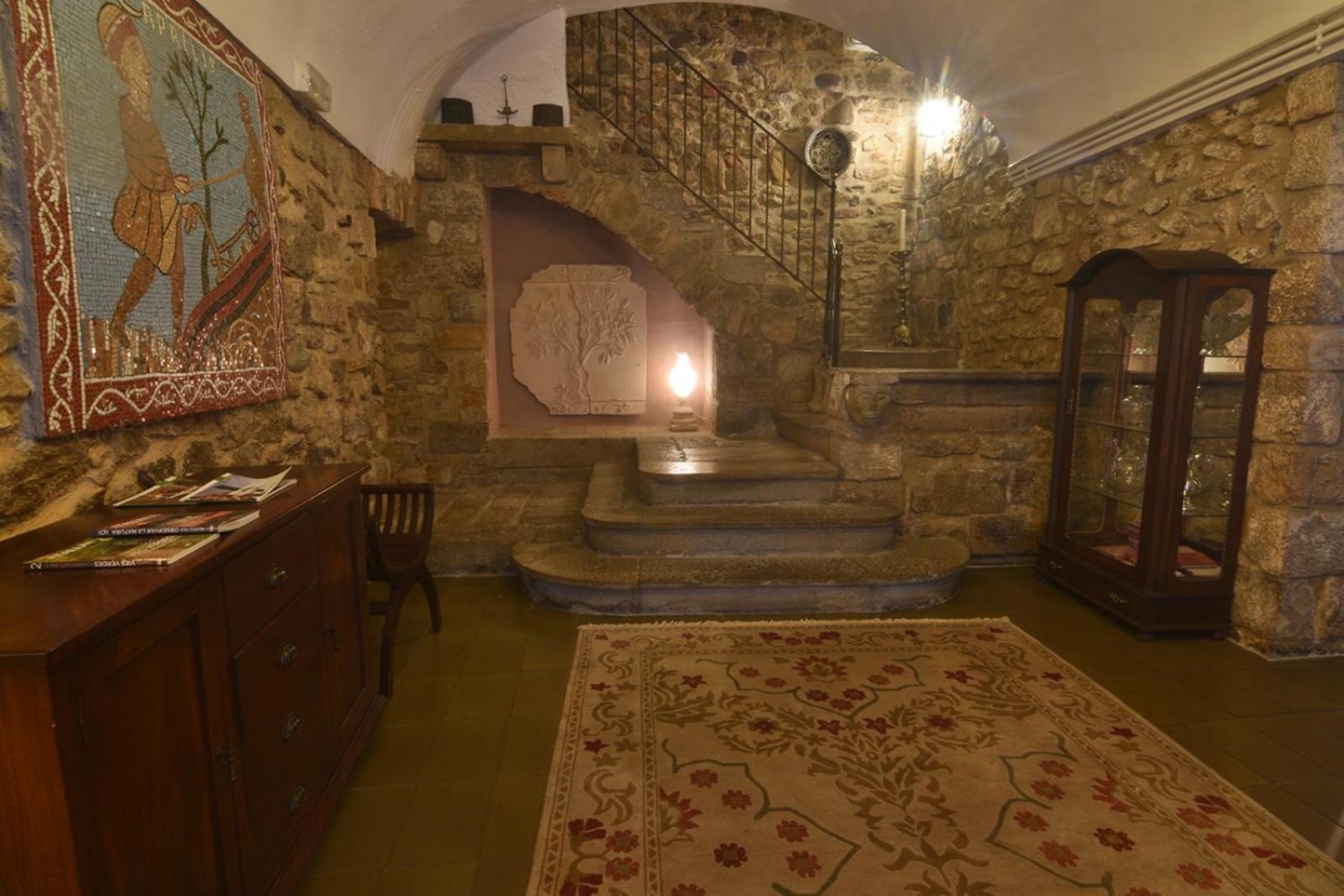Single Room,1619762678:JPEG