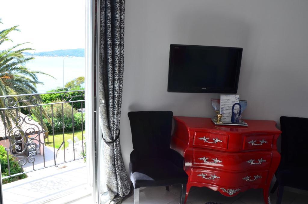 Chambre Double de Luxe avec Balcon - Vue sur Mer