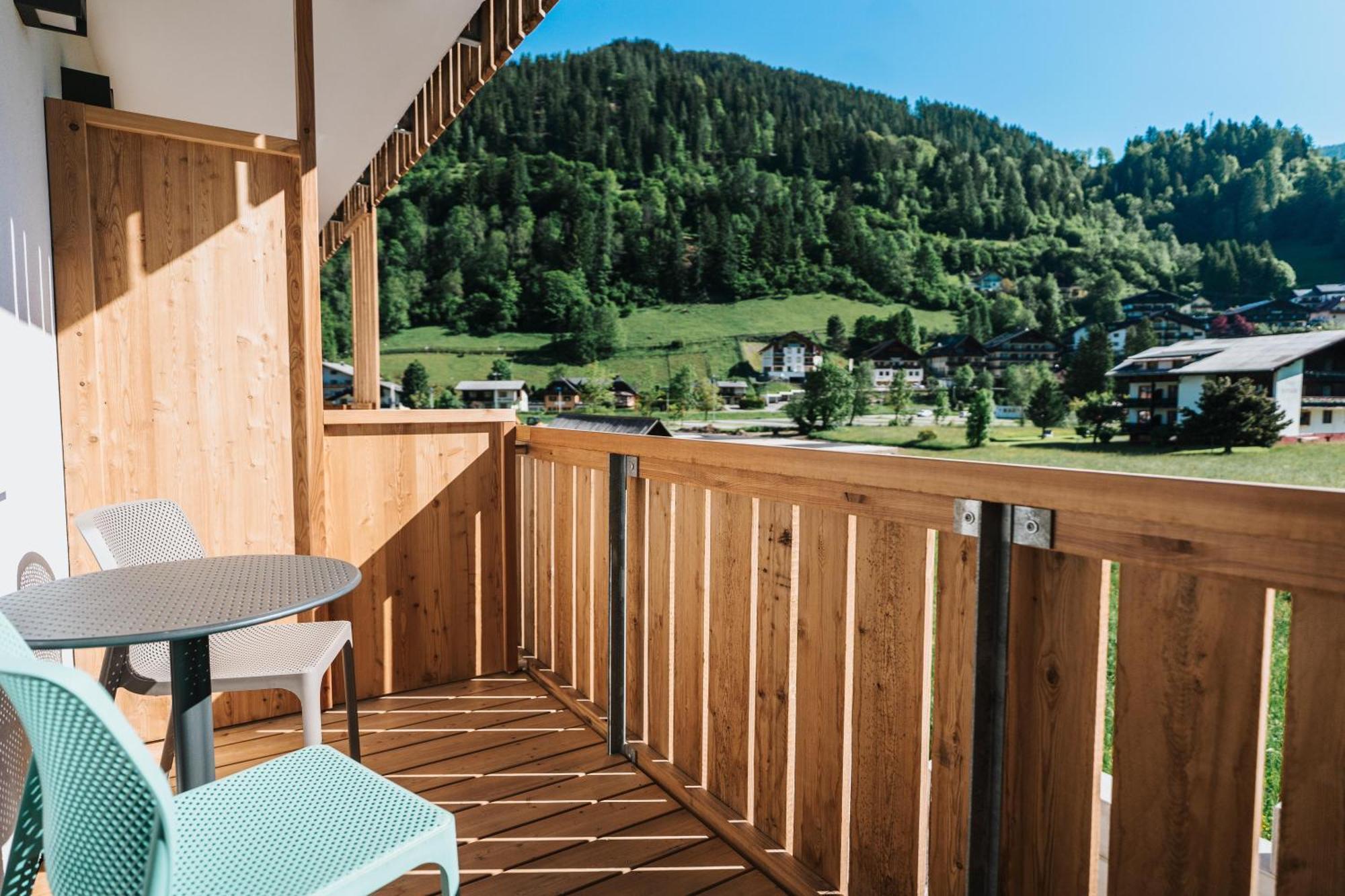 Familiekamer met Balkon (2 Volwassenen + 2 Kinderen)