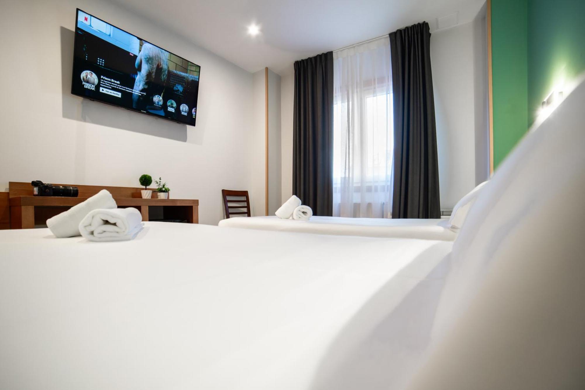Double Room,1621407725:JPEG