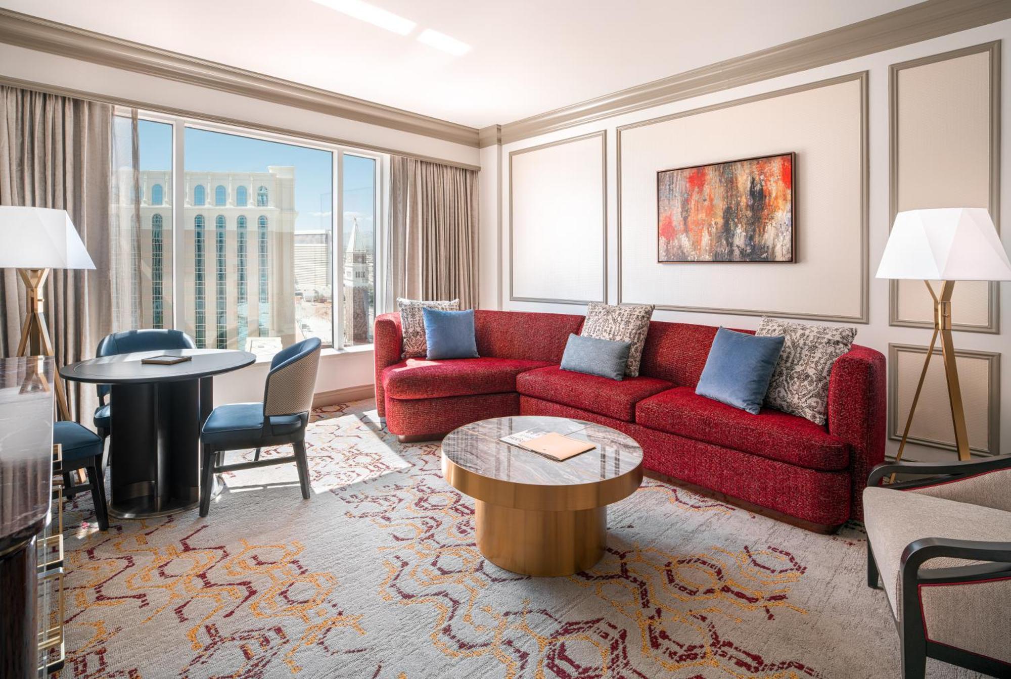 Venetian Luxury King Suite