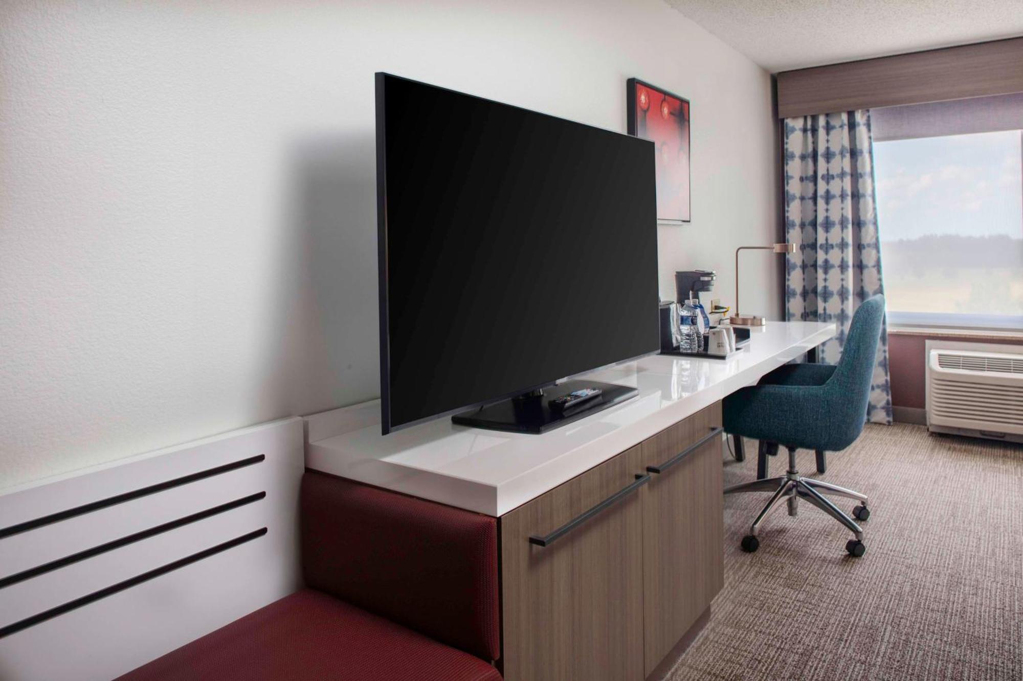 Queen Room with Two Queen Beds - Mobility and Hearing Access