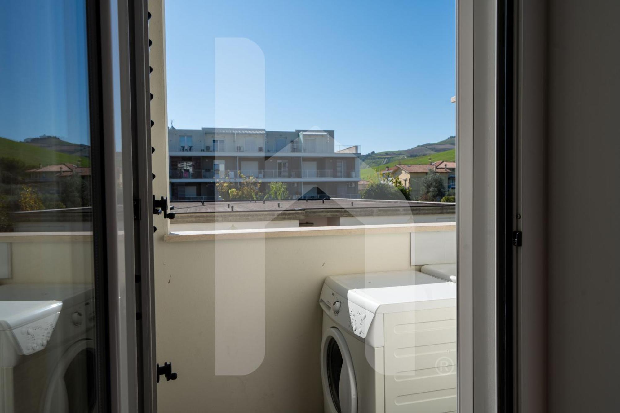 Appartamento con 2 Camere da Letto