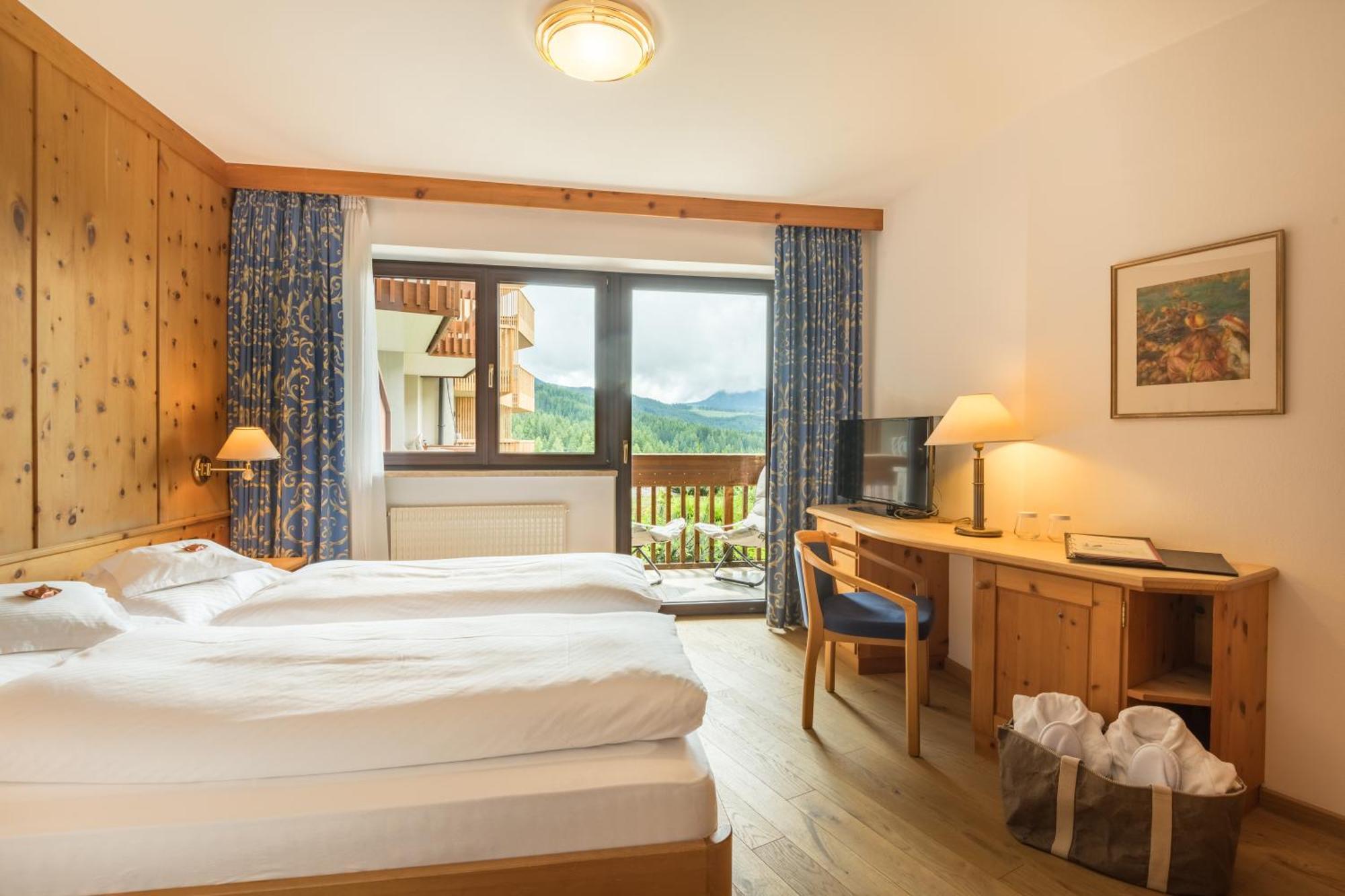 Single Room,1557155407:JPEG